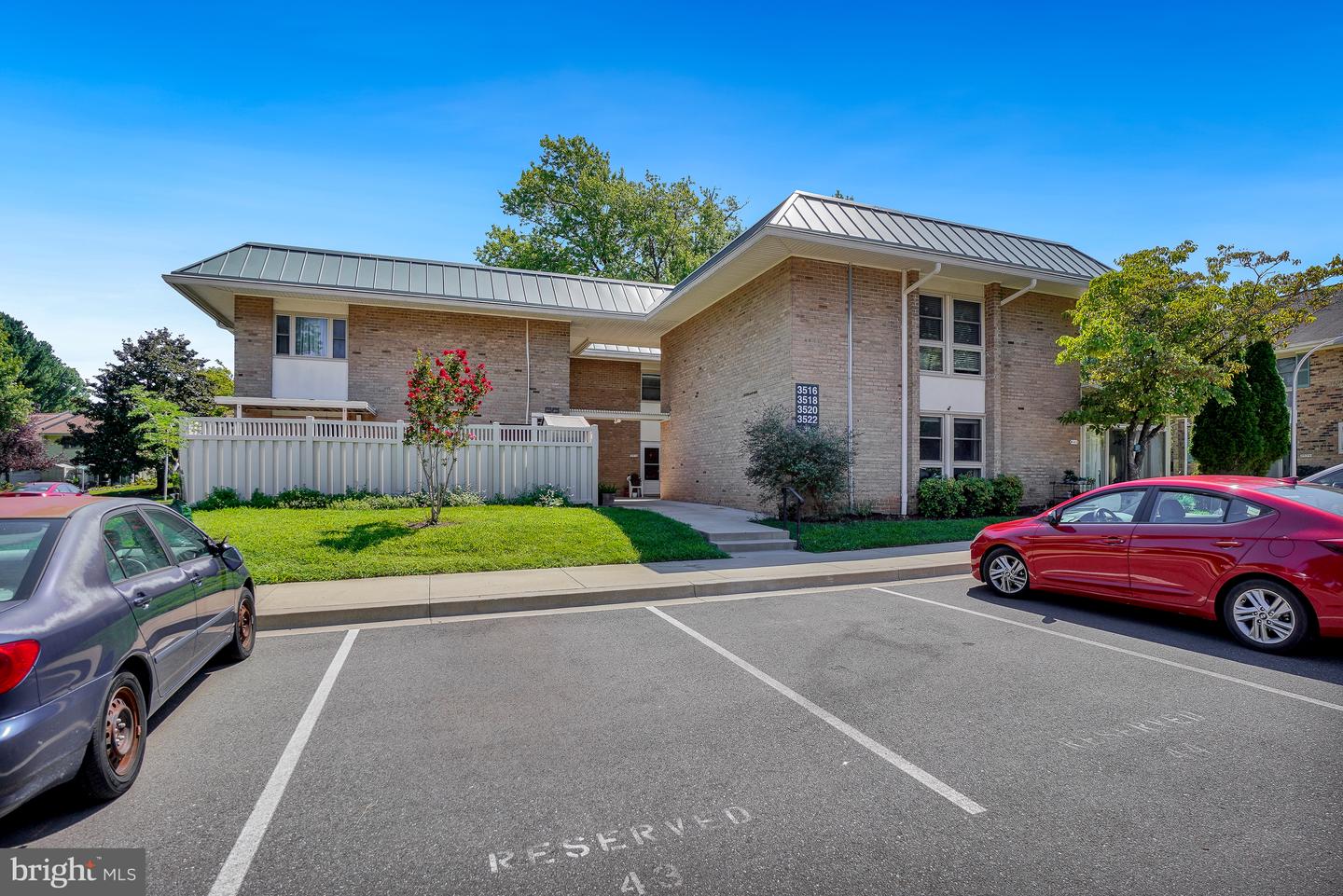 3520 Chiswick Ct #37-C — photo