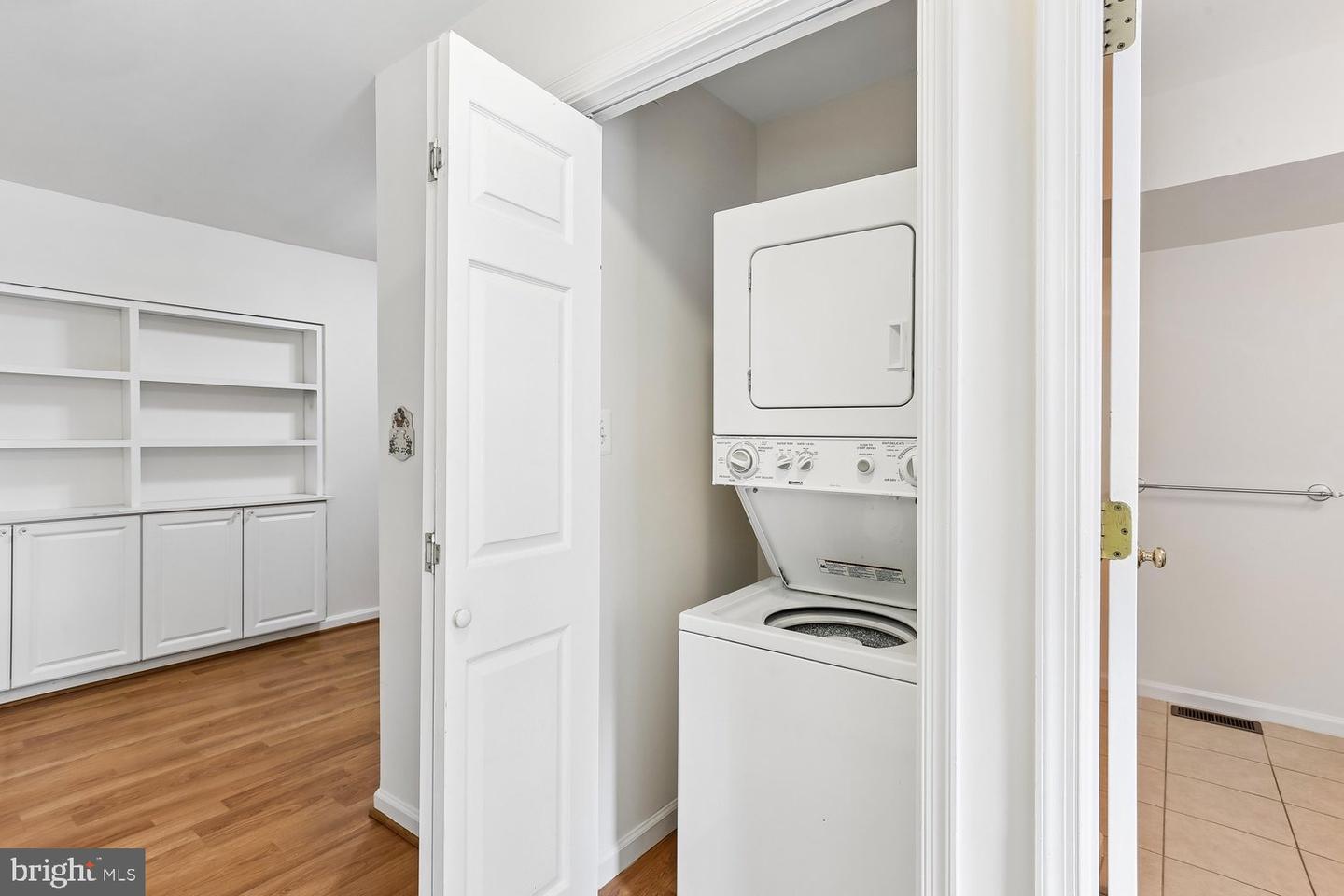 17034 Barn Ridge Dr — photo