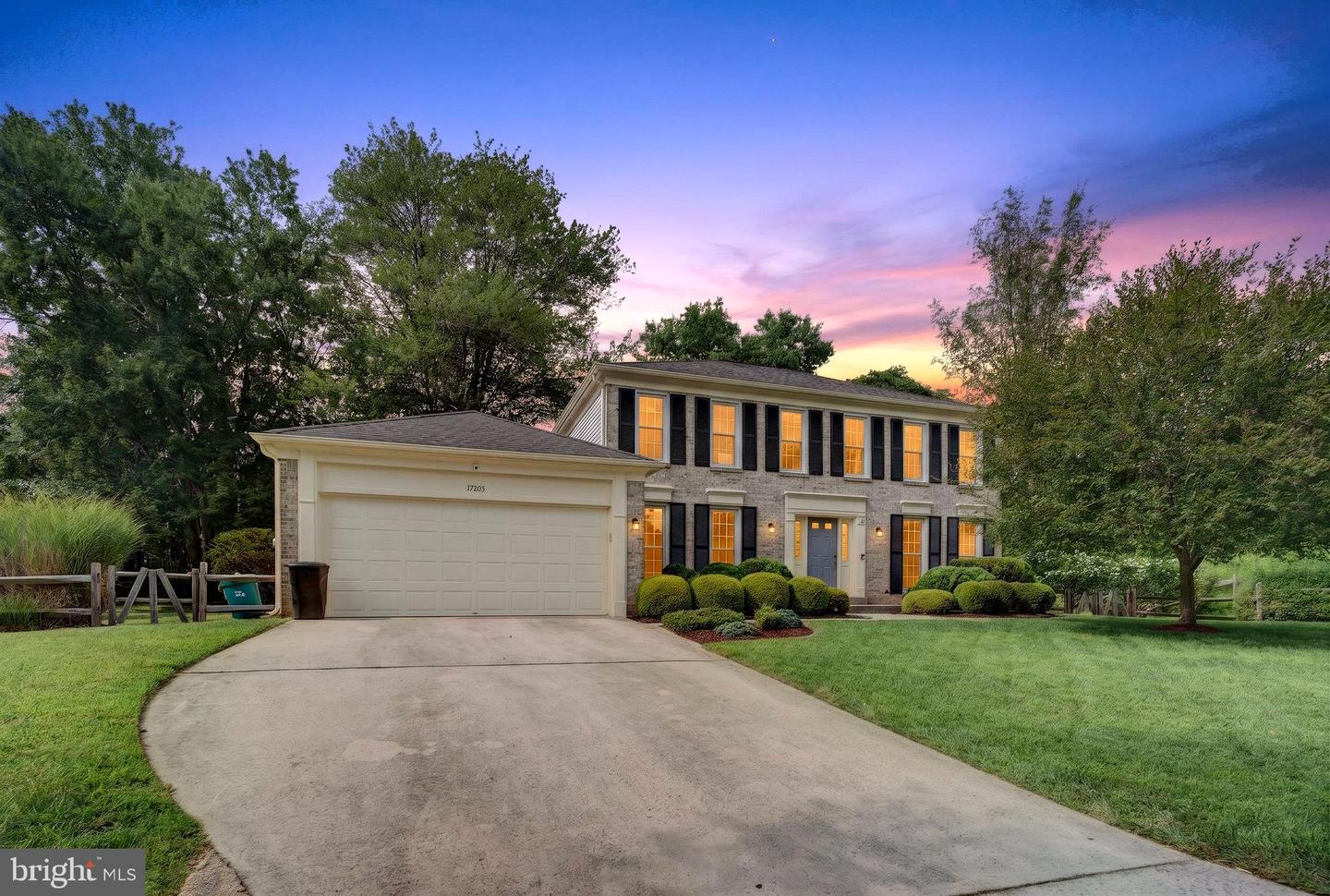 17205 Sandy Knoll Dr — photo