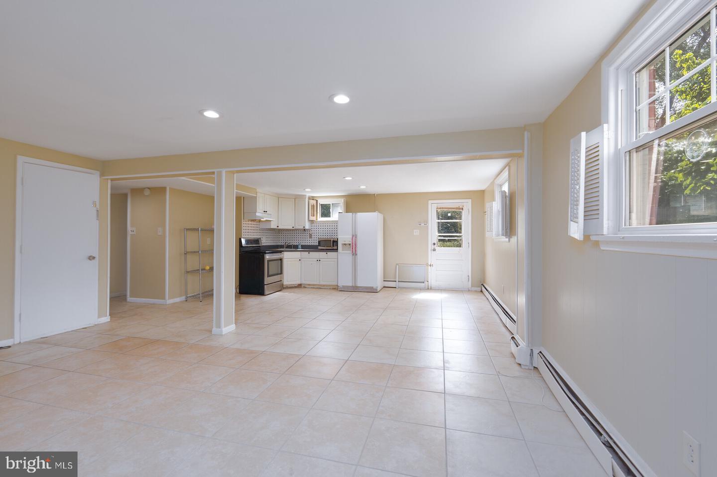 12512 Circle Dr — photo