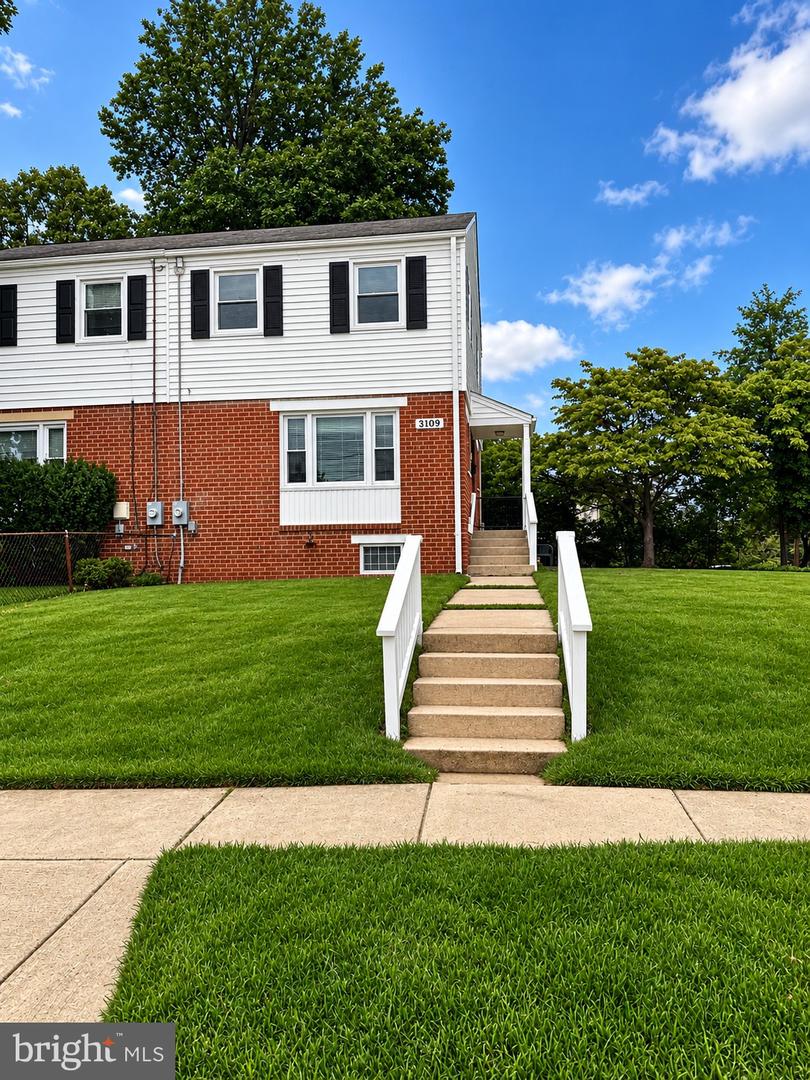 3109 Medway St — photo