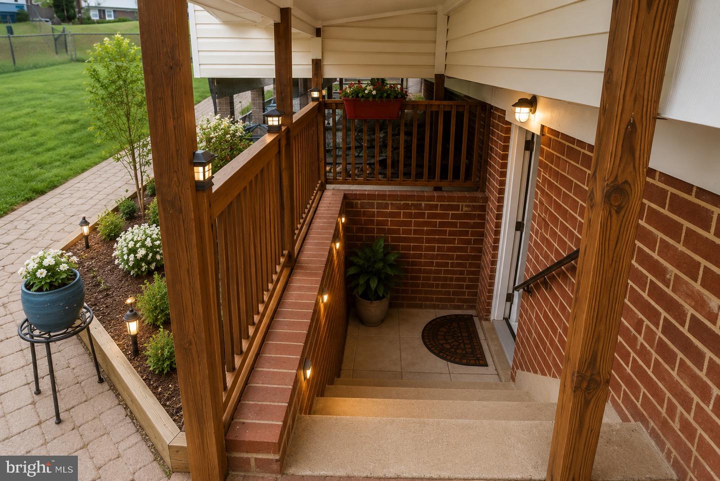 537 E Indian Spring Dr — photo