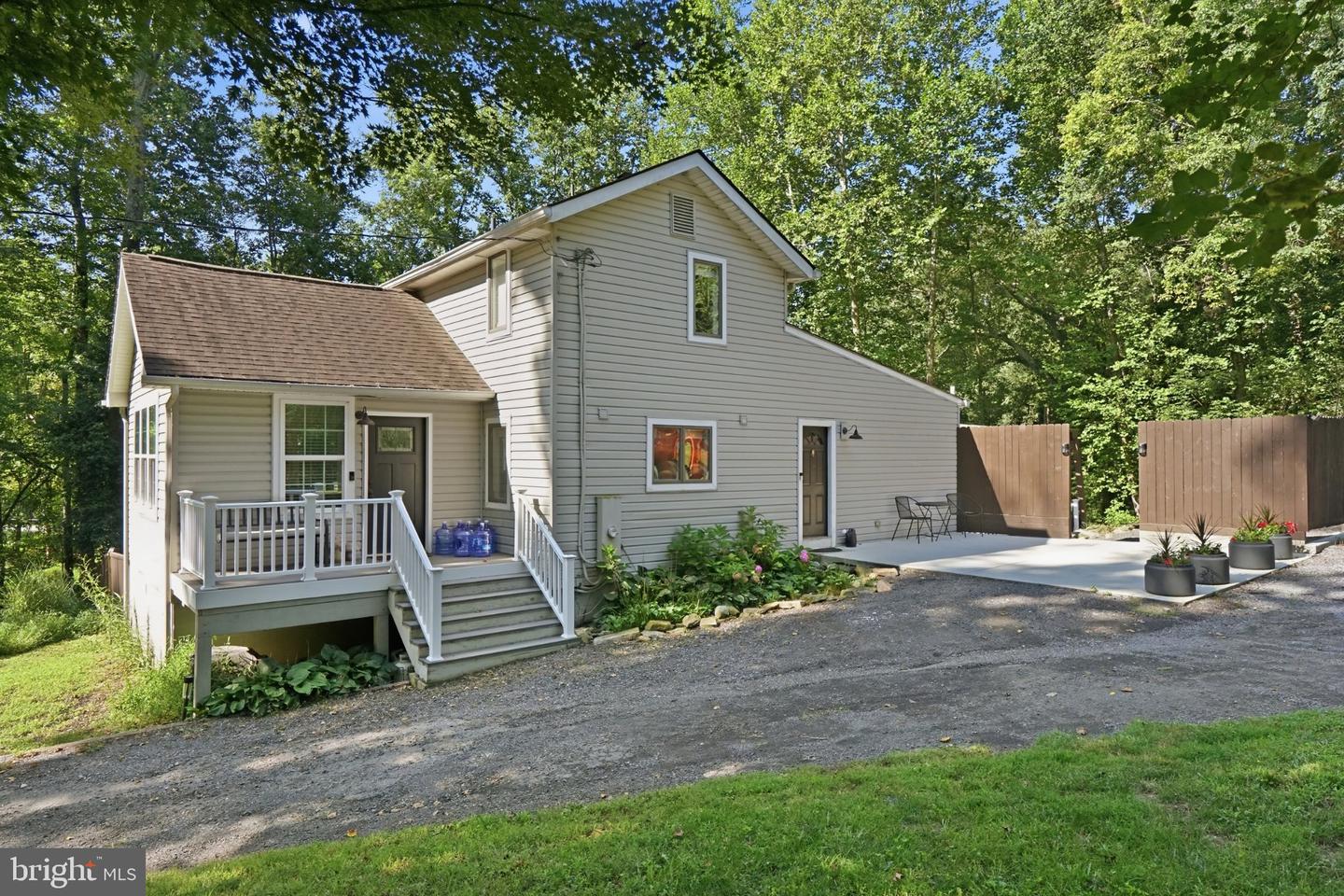 8214 Hawkins Creamery Rd — photo