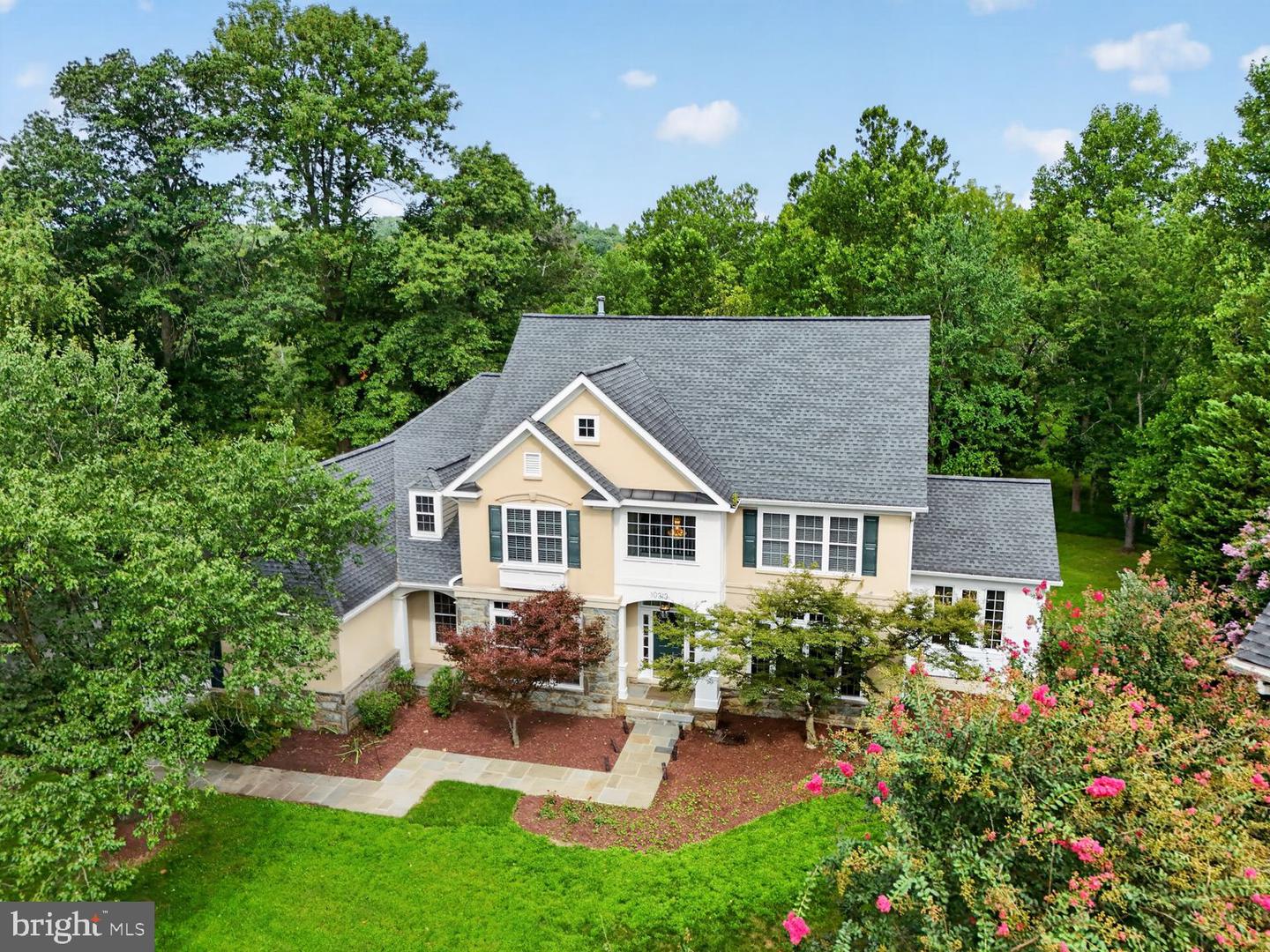 10313 Cavanaugh Ct — photo