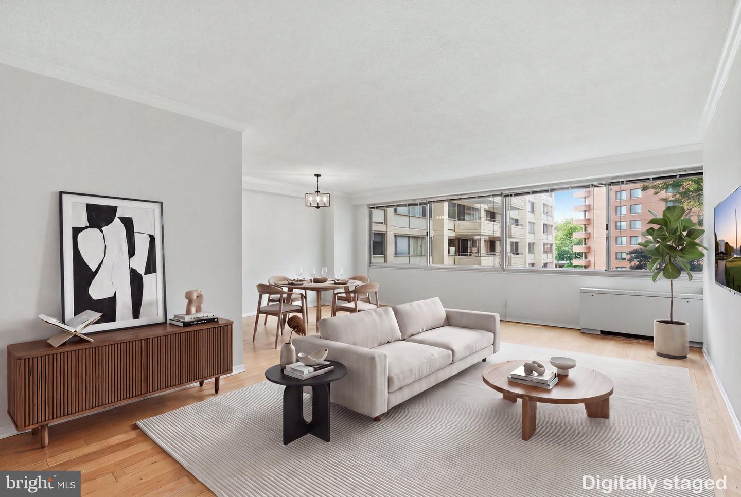 4515 Willard Ave #616S — photo