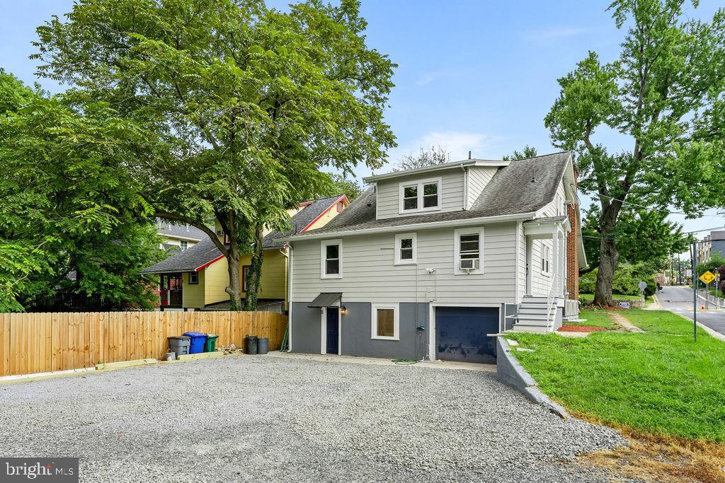 761 Silver Spring Ave #C — photo