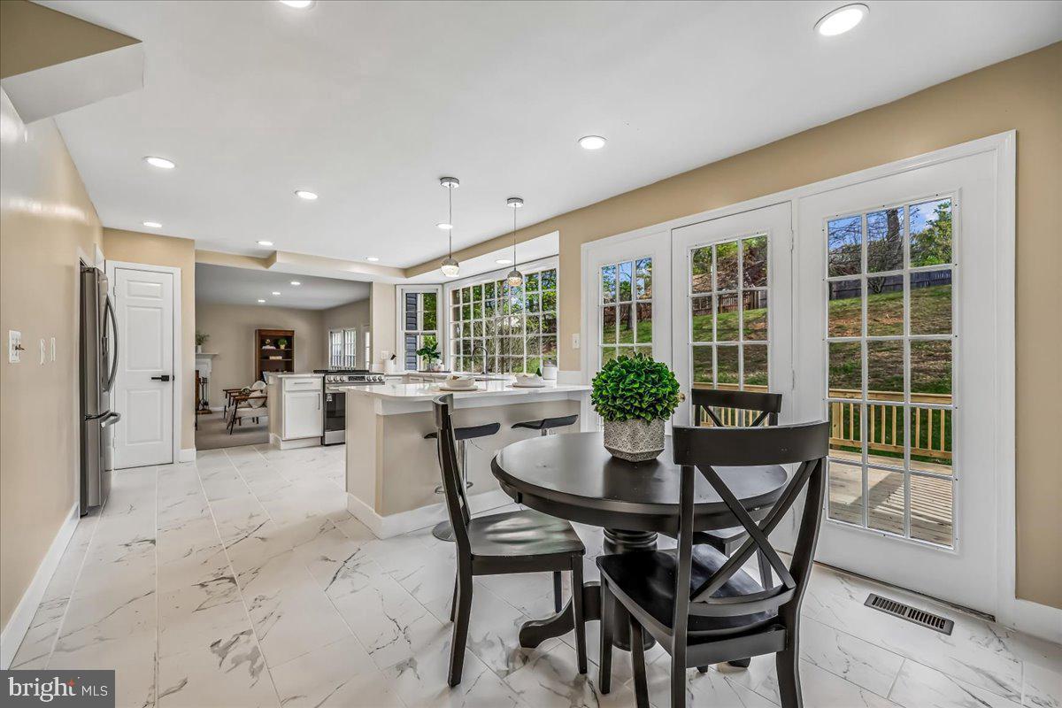 11449 Frances Green Drive — photo