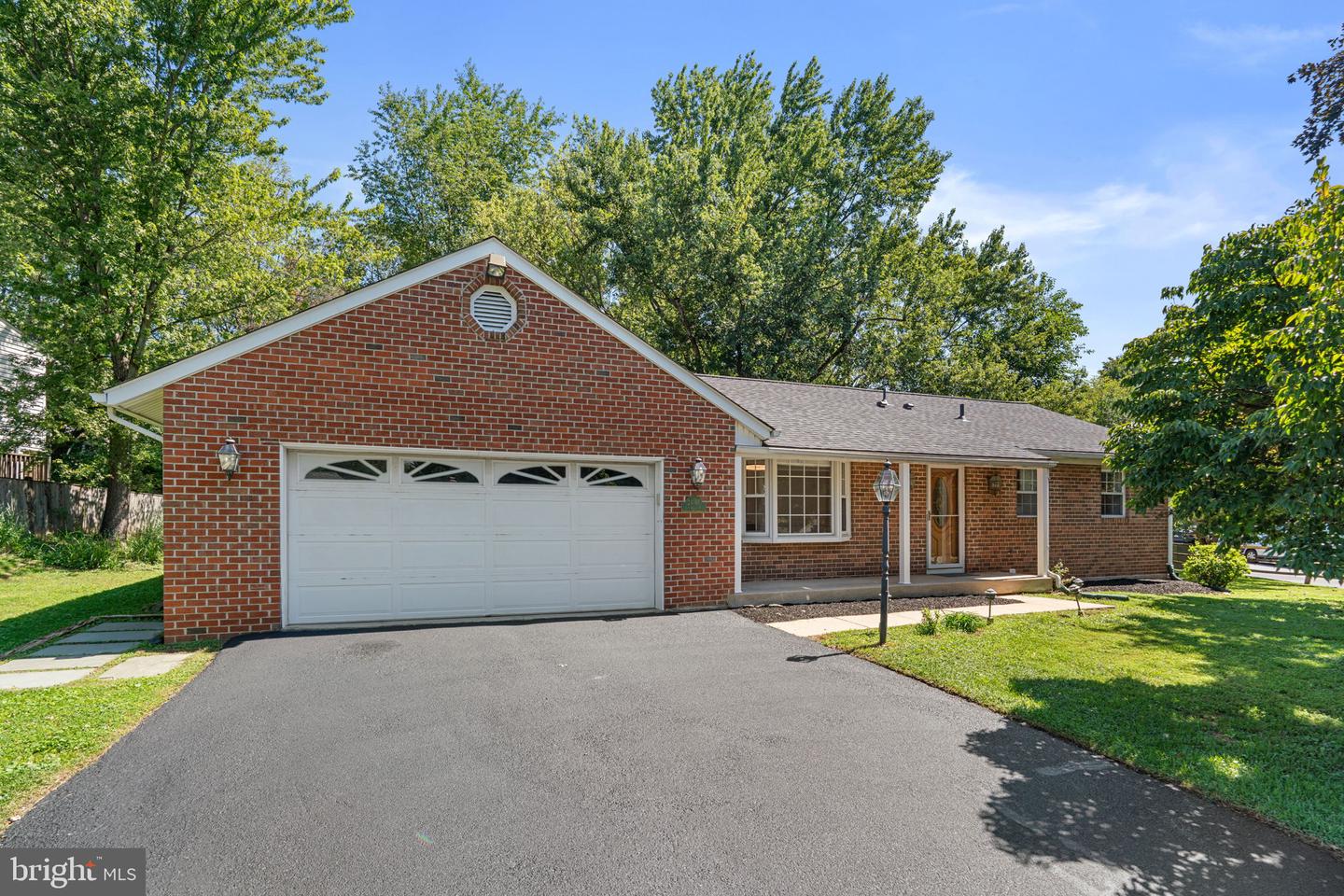 24101 Log House Rd — photo