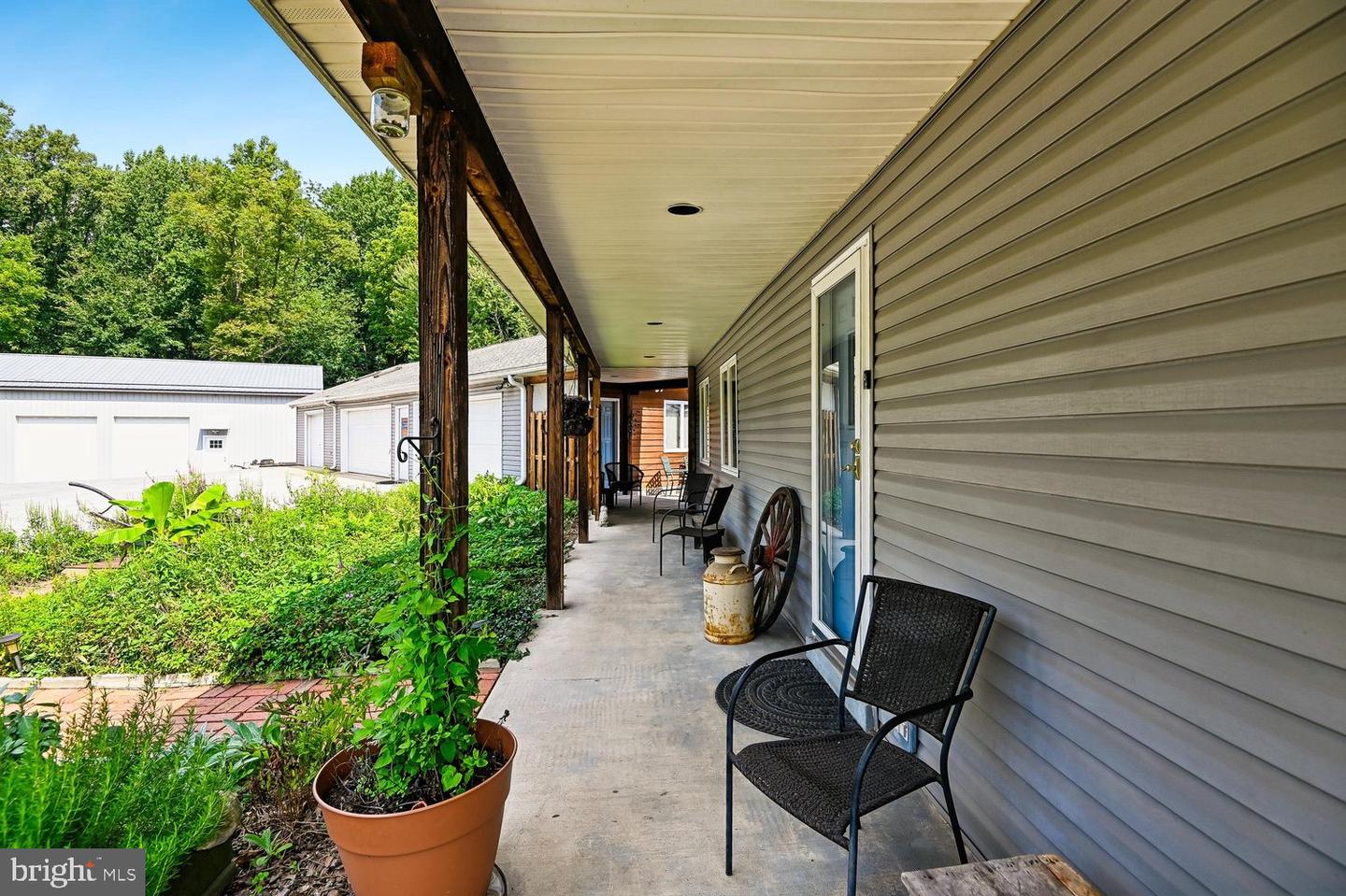 18 Watergate Ct — photo