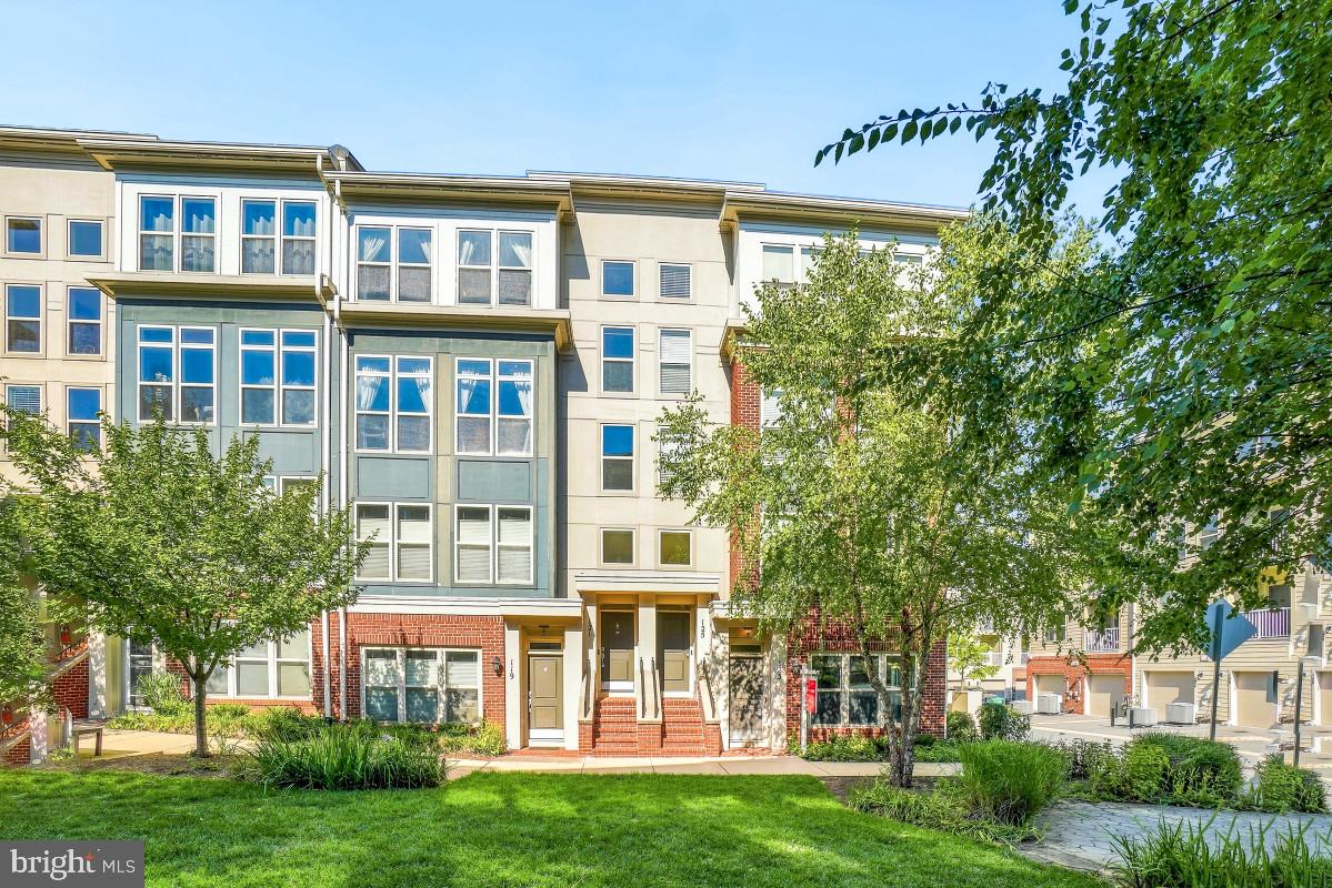 121 Copley Cir #34B — photo