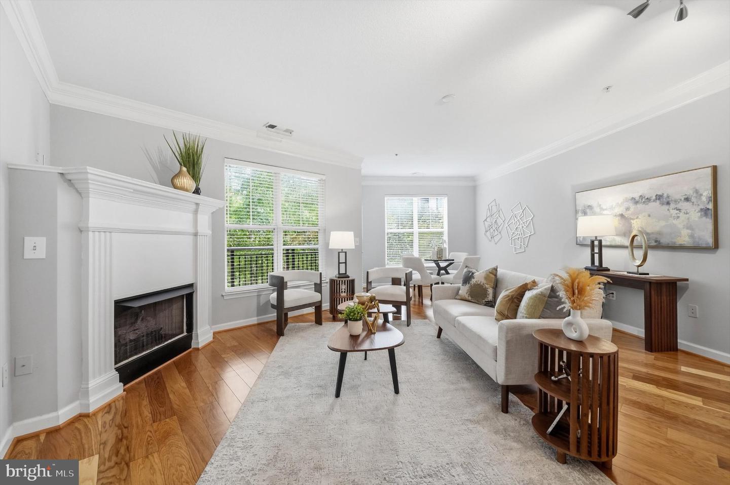 501 Hungerford Dr #360 — photo
