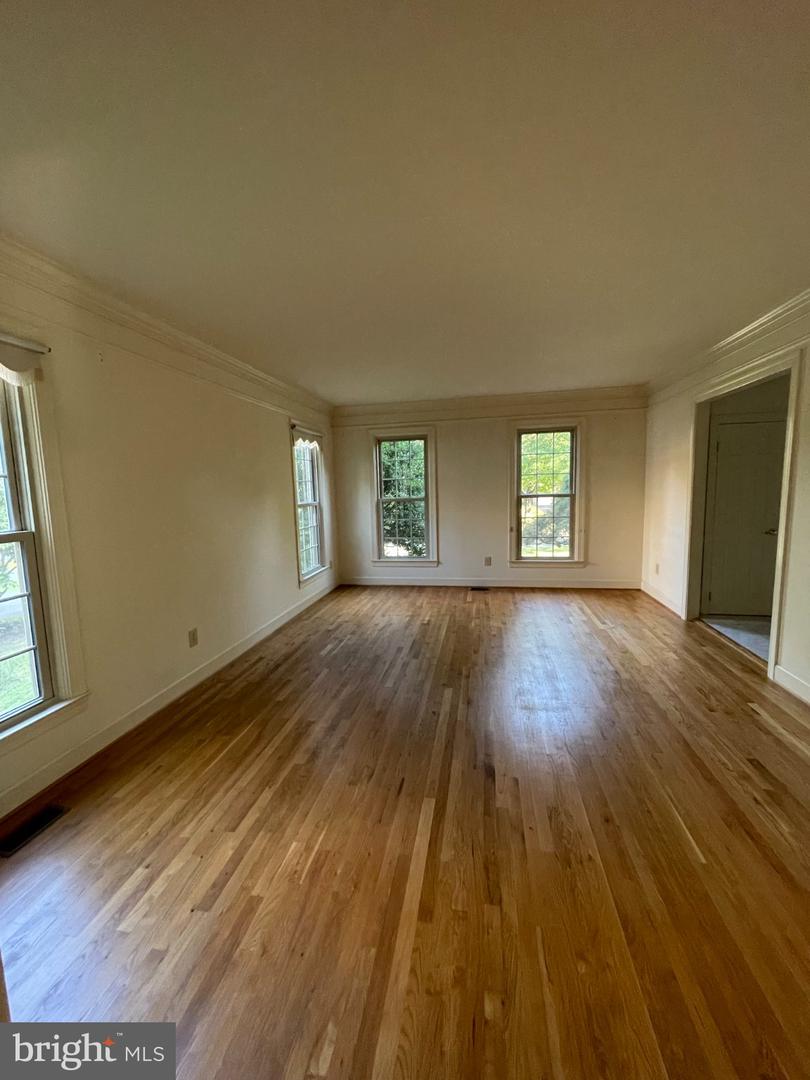 10804 Willow Run Ct — photo