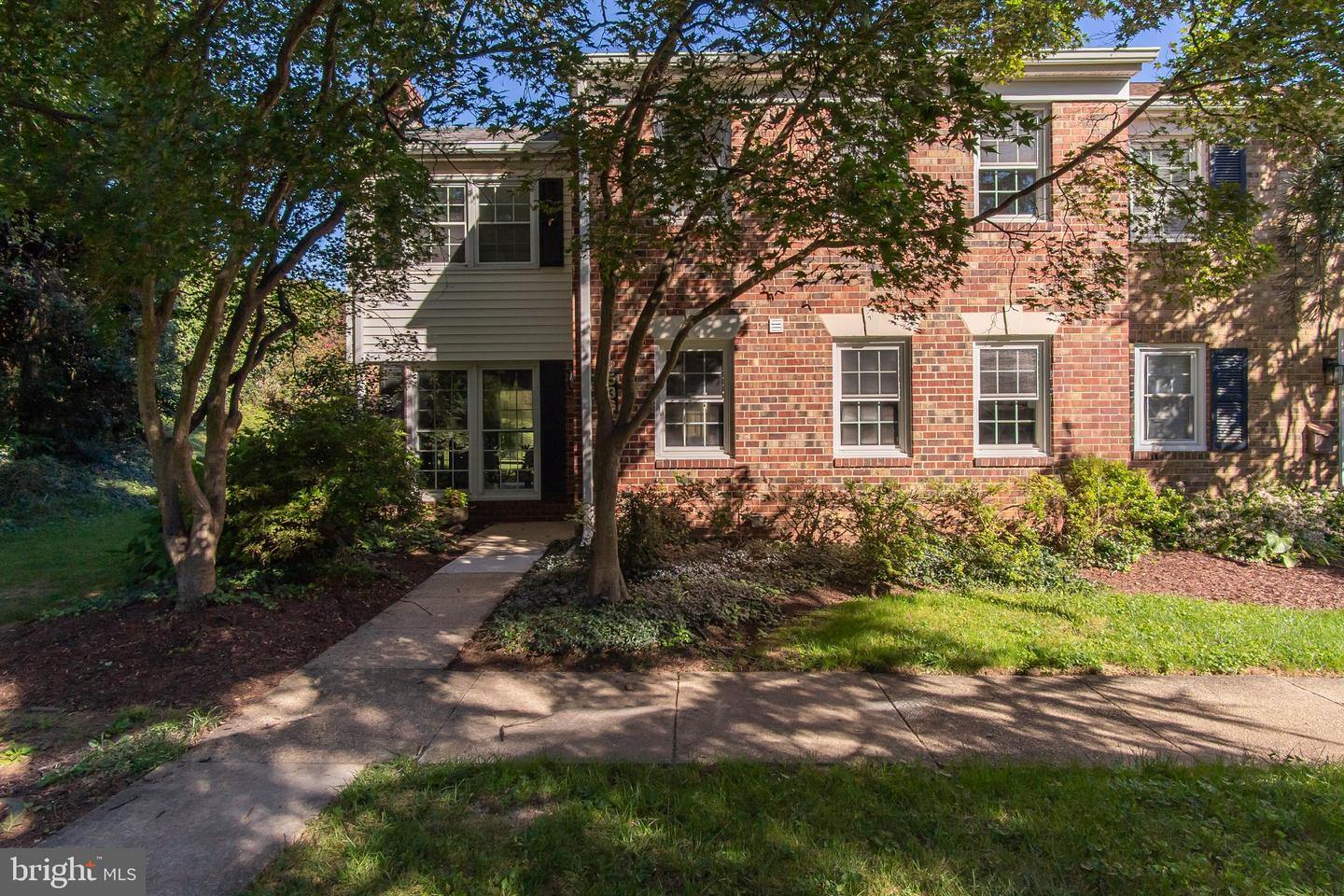 536 Azalea Dr #43-536 — photo