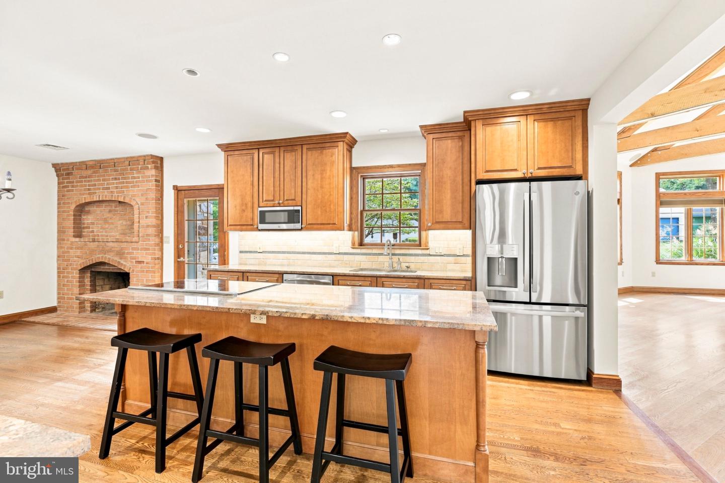318 Duxbury Road, Silver Spring, MD 20905 — photo 2