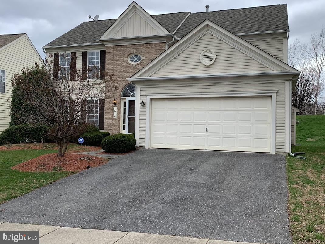1614 Angelwing Dr — photo