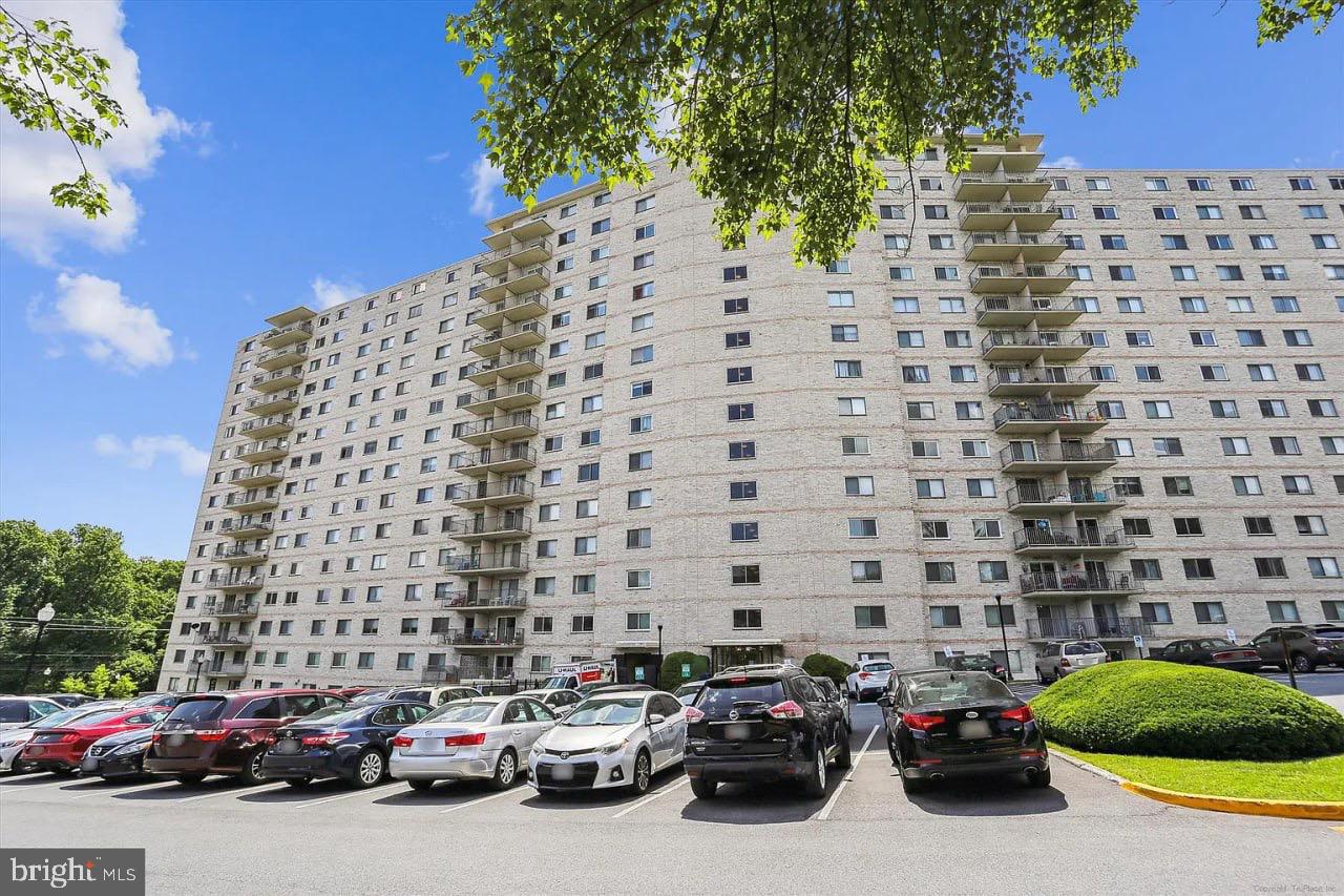 1111 University Blvd W #717-a — photo