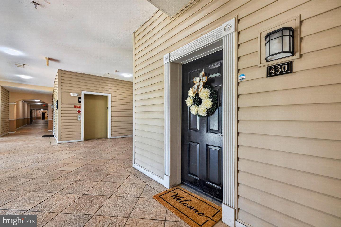 501 Hungerford Dr #430 — photo