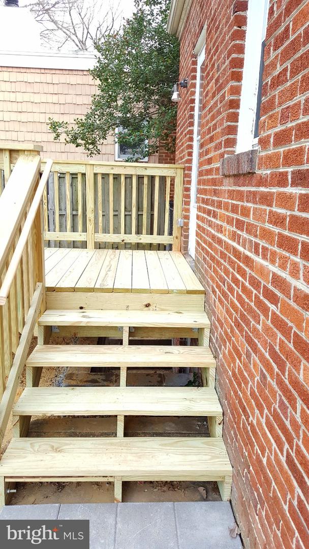2207 SEMINARY ROAD, SILVER SPRING MD 20910 — photo 3