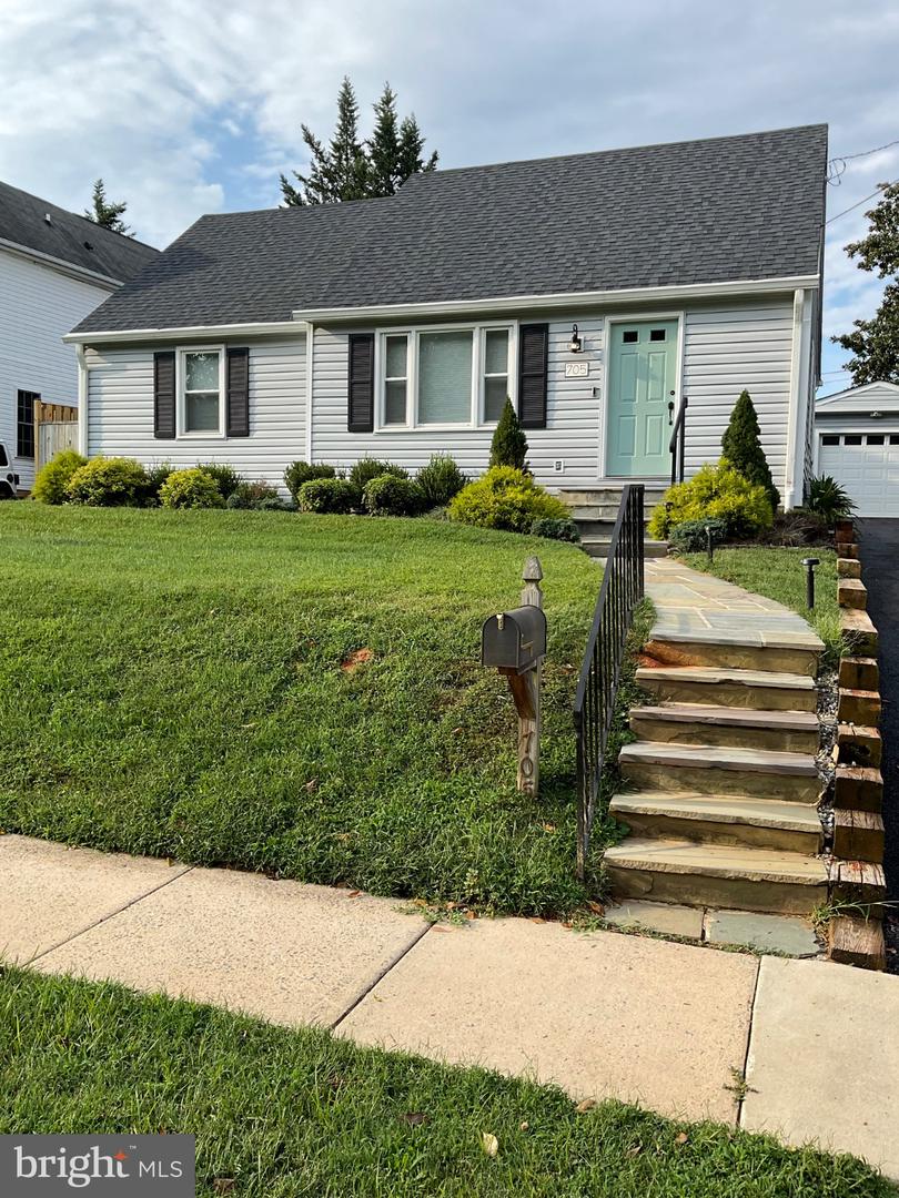 705 Brent Rd — photo