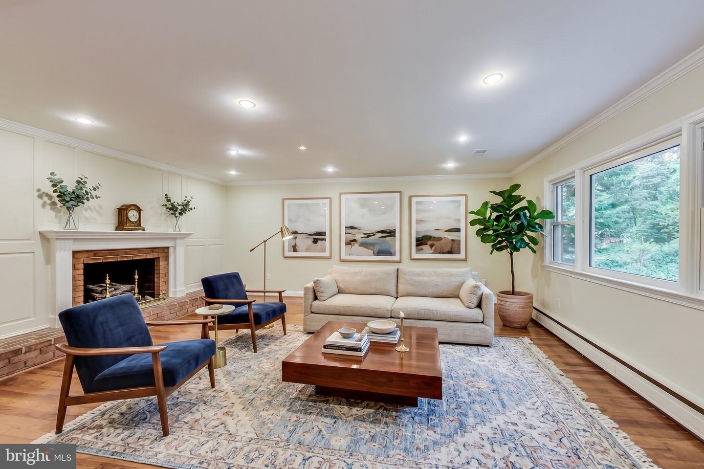 14904 Claude Ln — photo