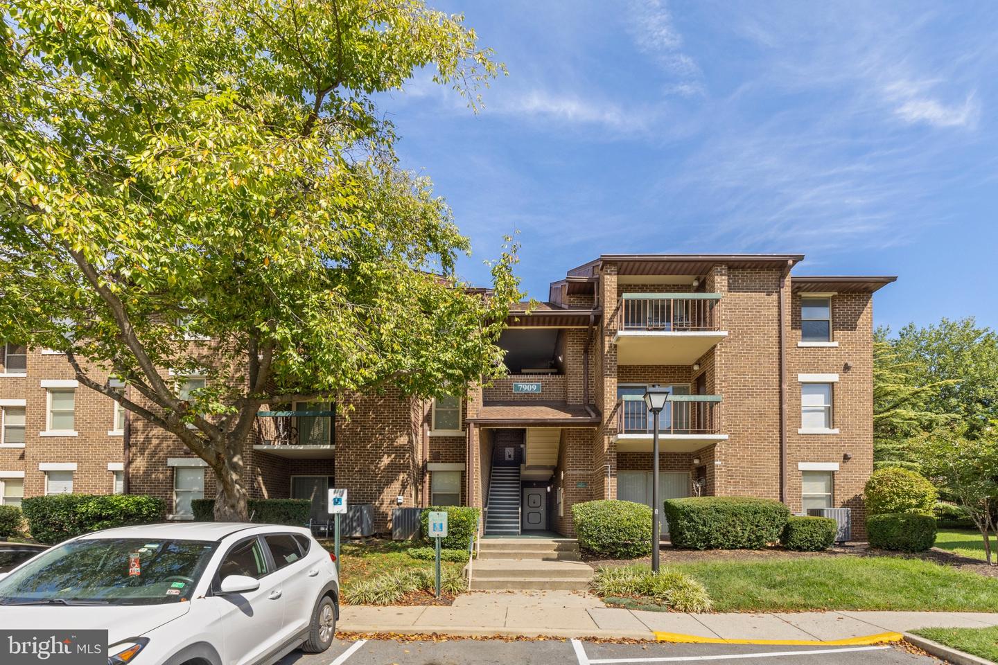 7909 Coriander Dr #103 — photo