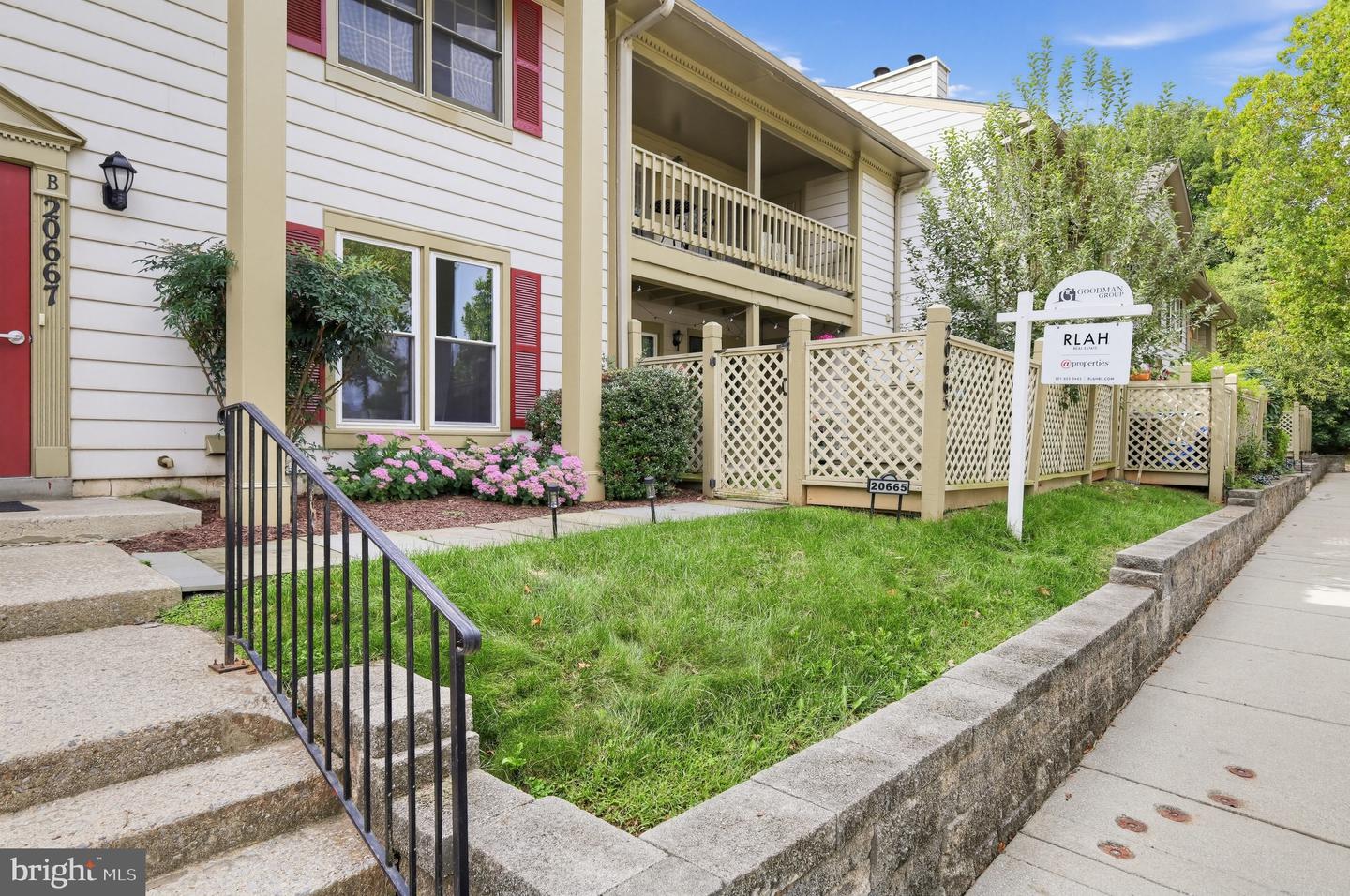 20665 Shadyside Way #8-122 — photo