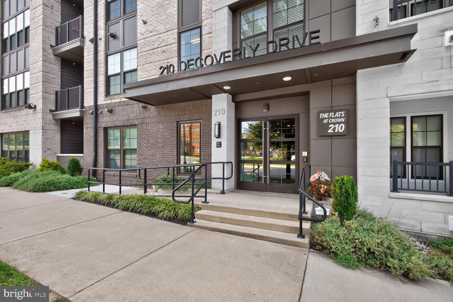210 Decoverly Dr #310 — photo