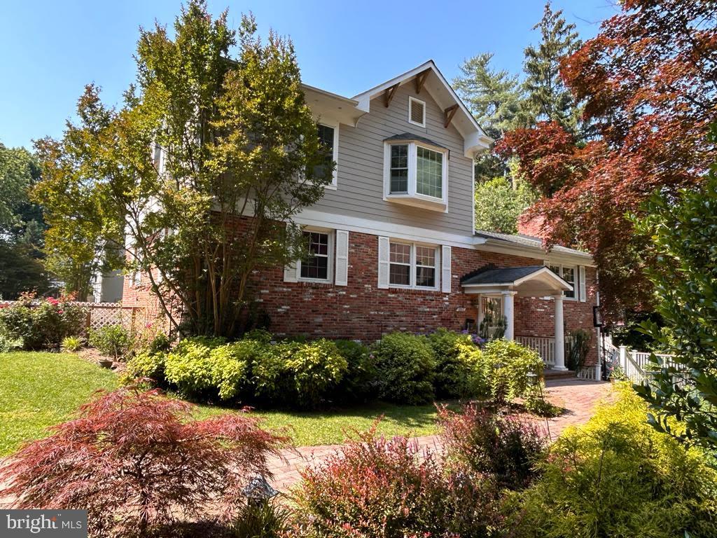 5303 Danbury Rd — photo