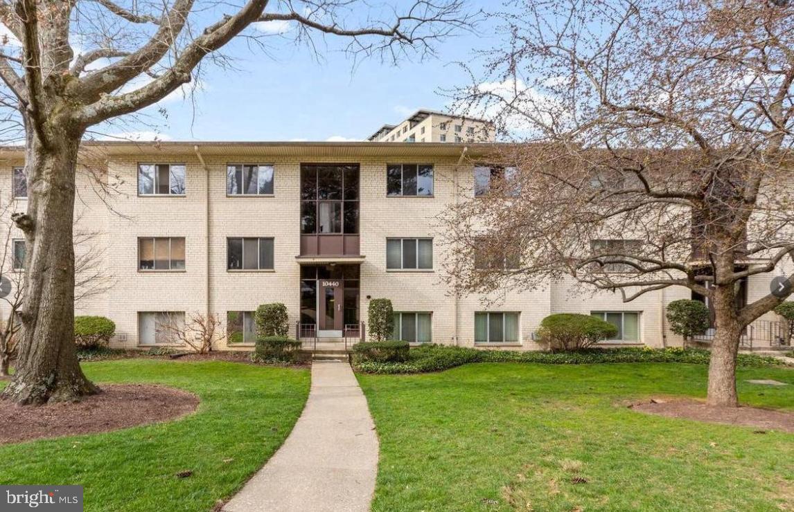 10440 Rockville Pike #201 — photo