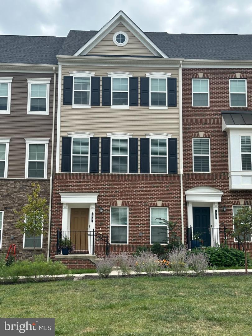 17 Green Dome Pl — photo