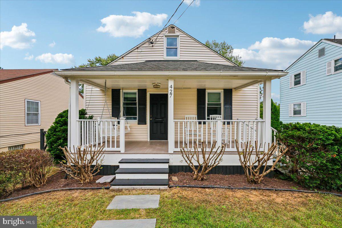 427 McArthur Dr — photo