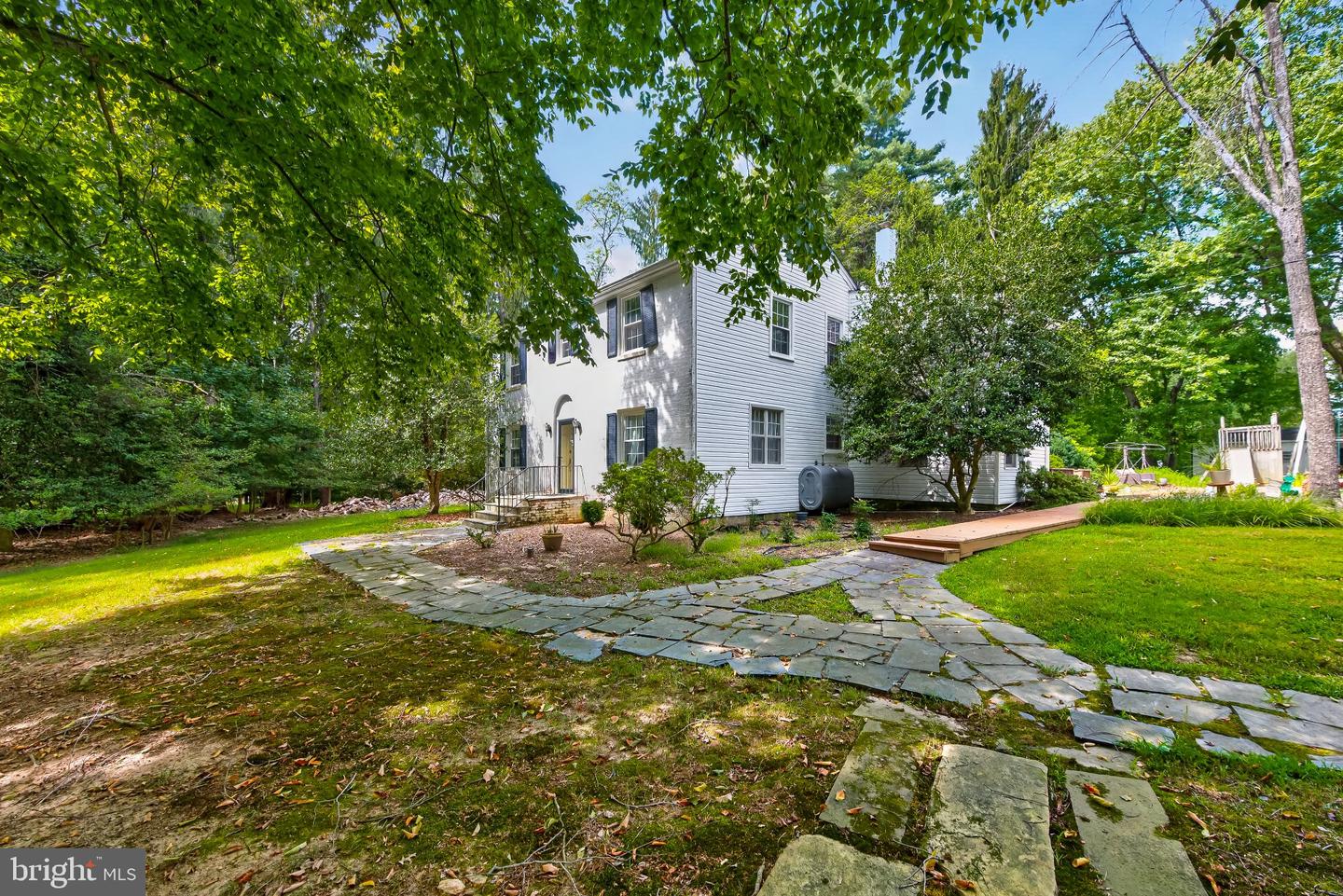 13904 Overton Ln — photo