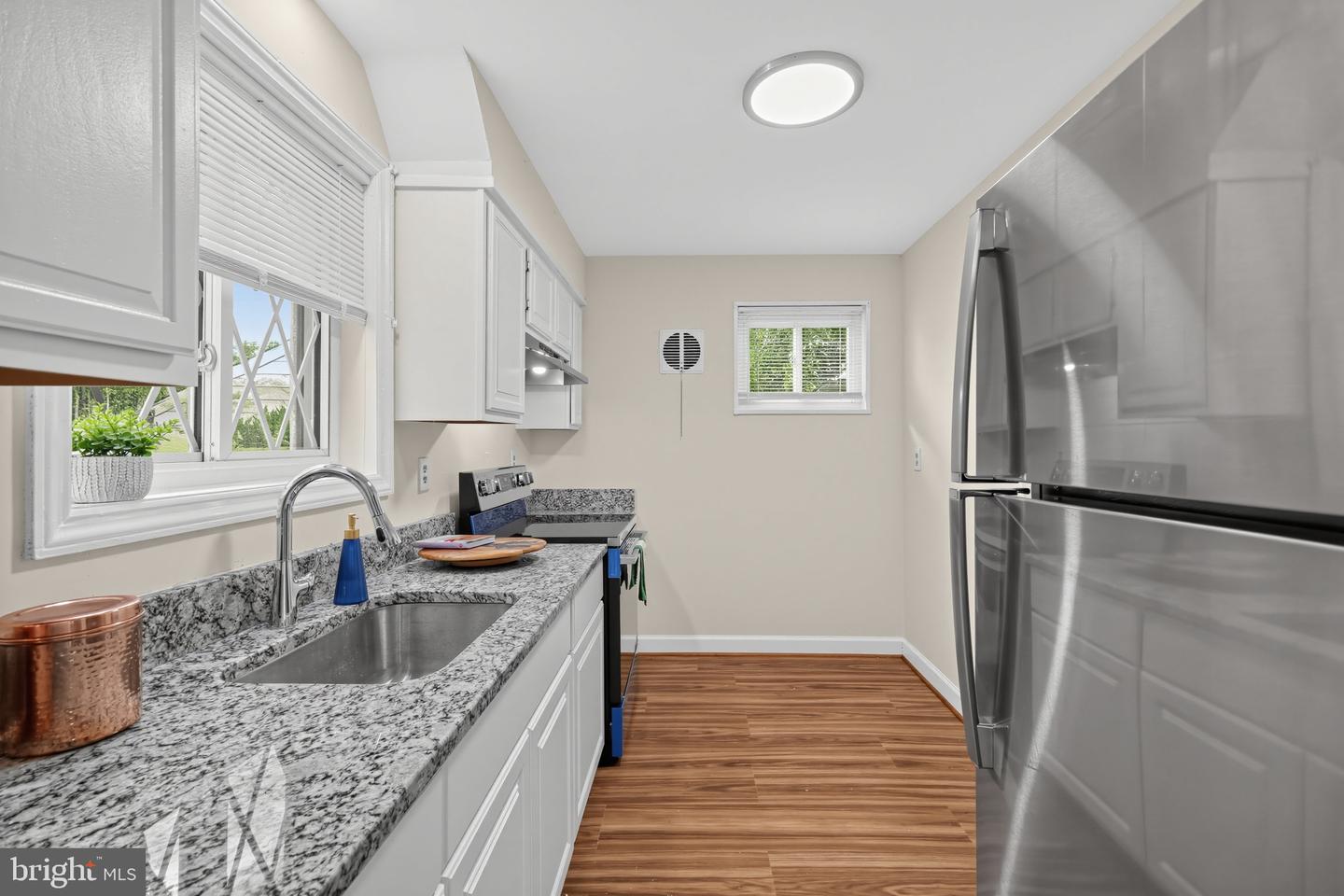 2400 Eugene Street, Silver Spring, MD 20902 — photo 2