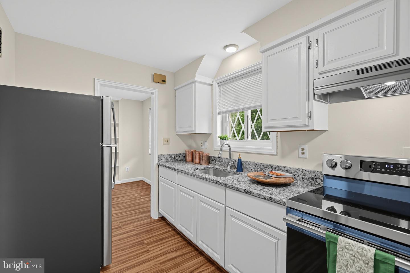2400 Eugene Street, Silver Spring, MD 20902 — photo 3