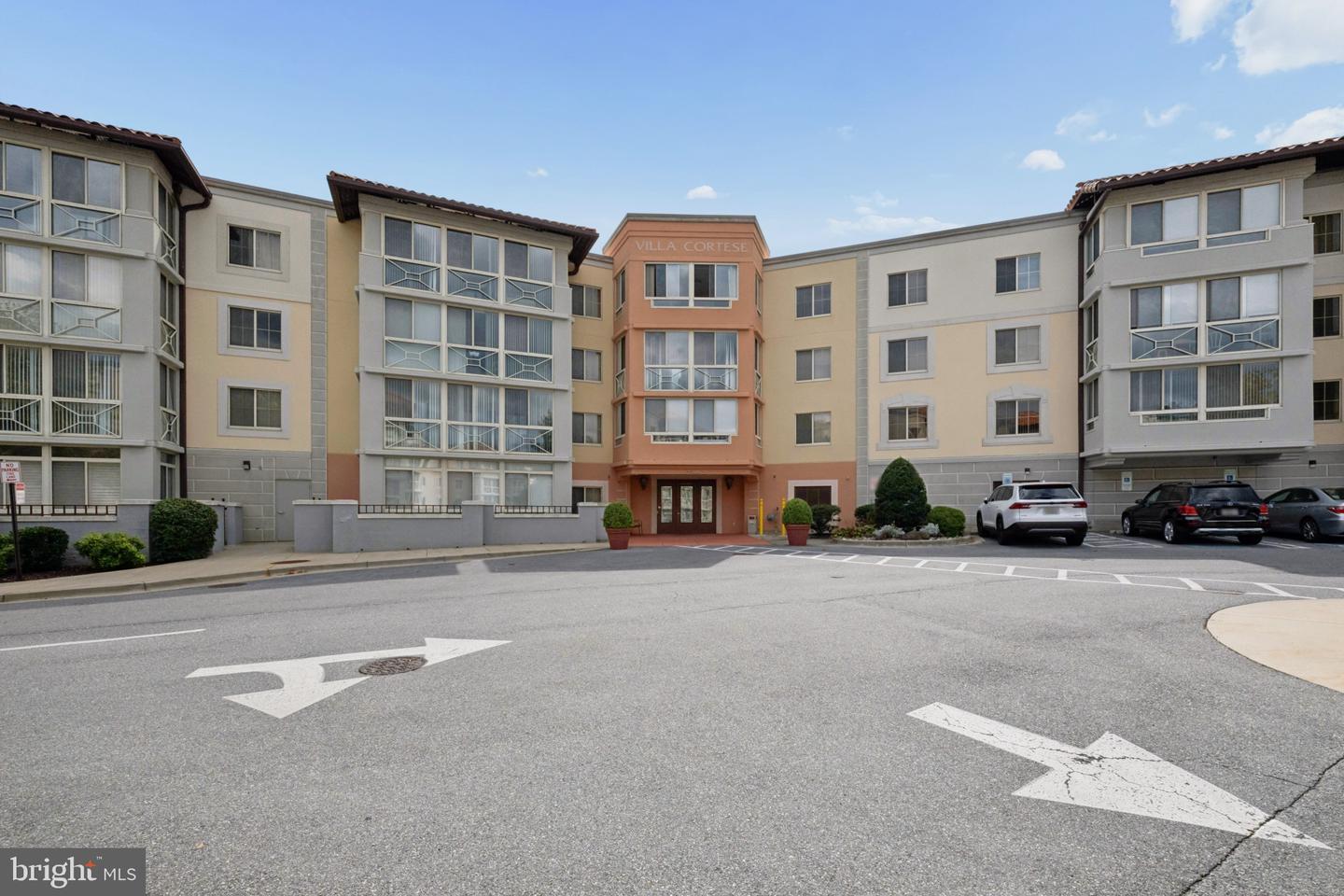 14800 Pennfield Cir #301 — photo