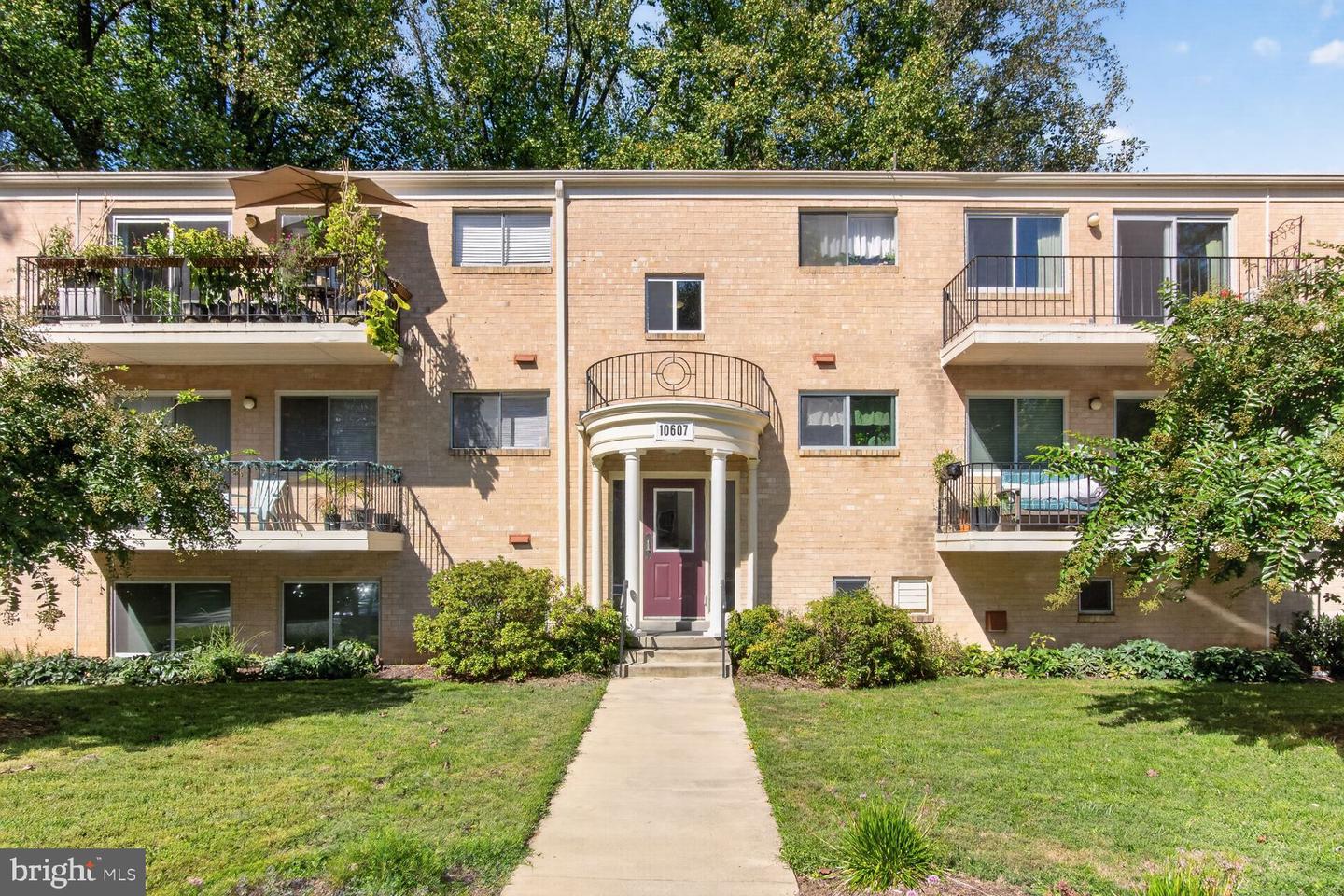 10607 Montrose Ave #M-3 — photo