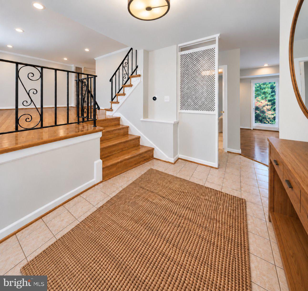 5502 Amesfield Ct — photo