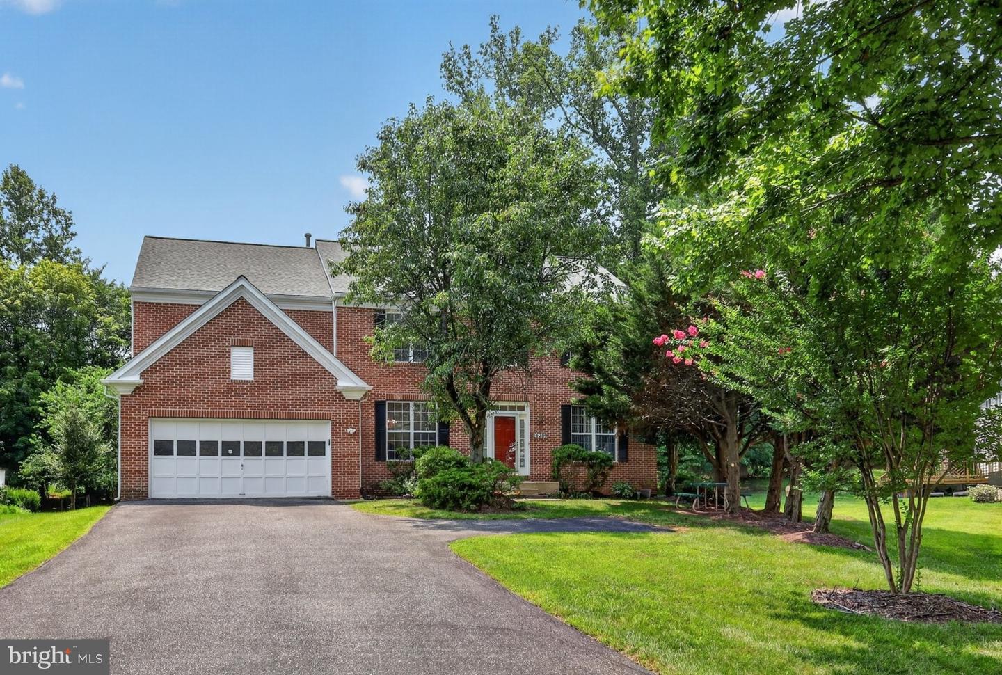 14209 Royal Forest Ln — photo