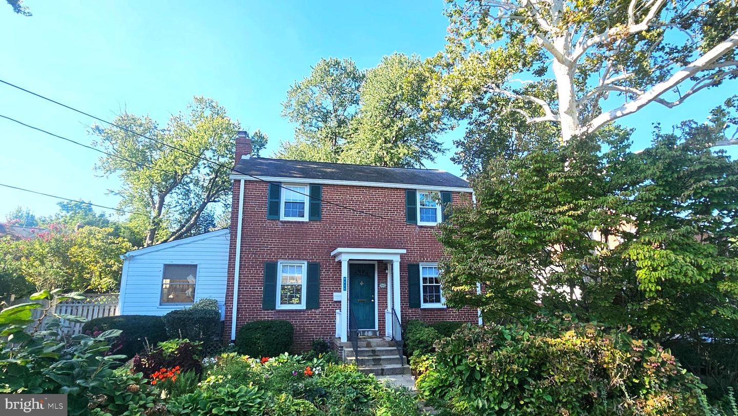 8616 Lynbrook Dr — photo