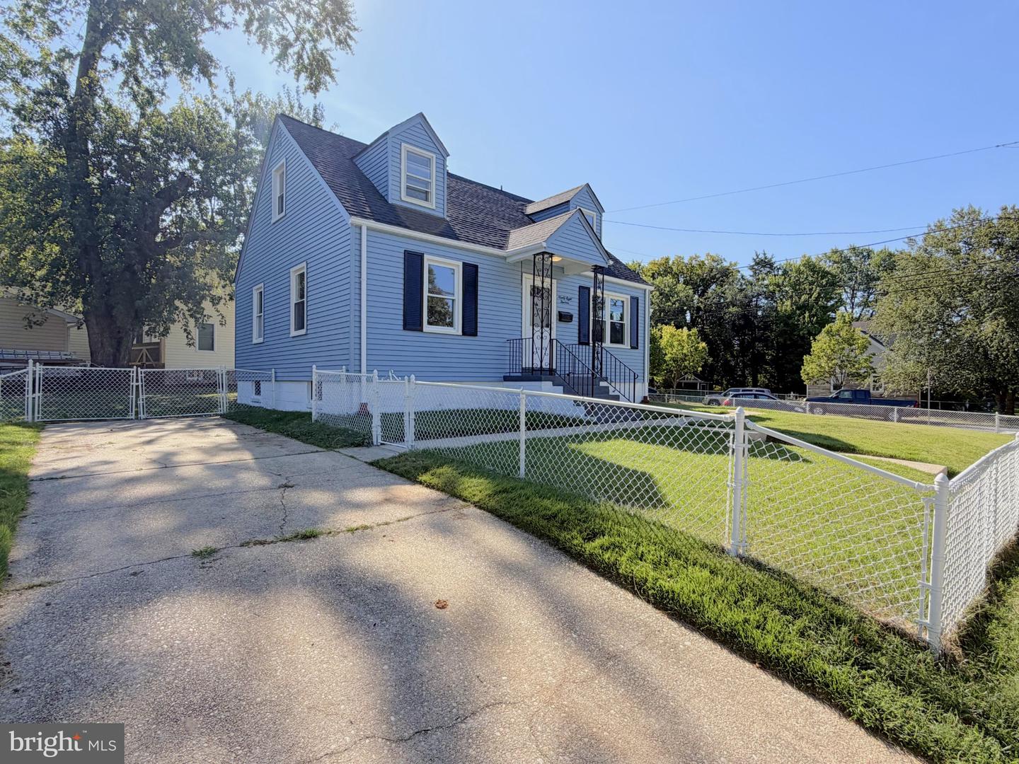 9813 BRADDOCK ROAD, SILVER SPRING MD 20903 — photo 2