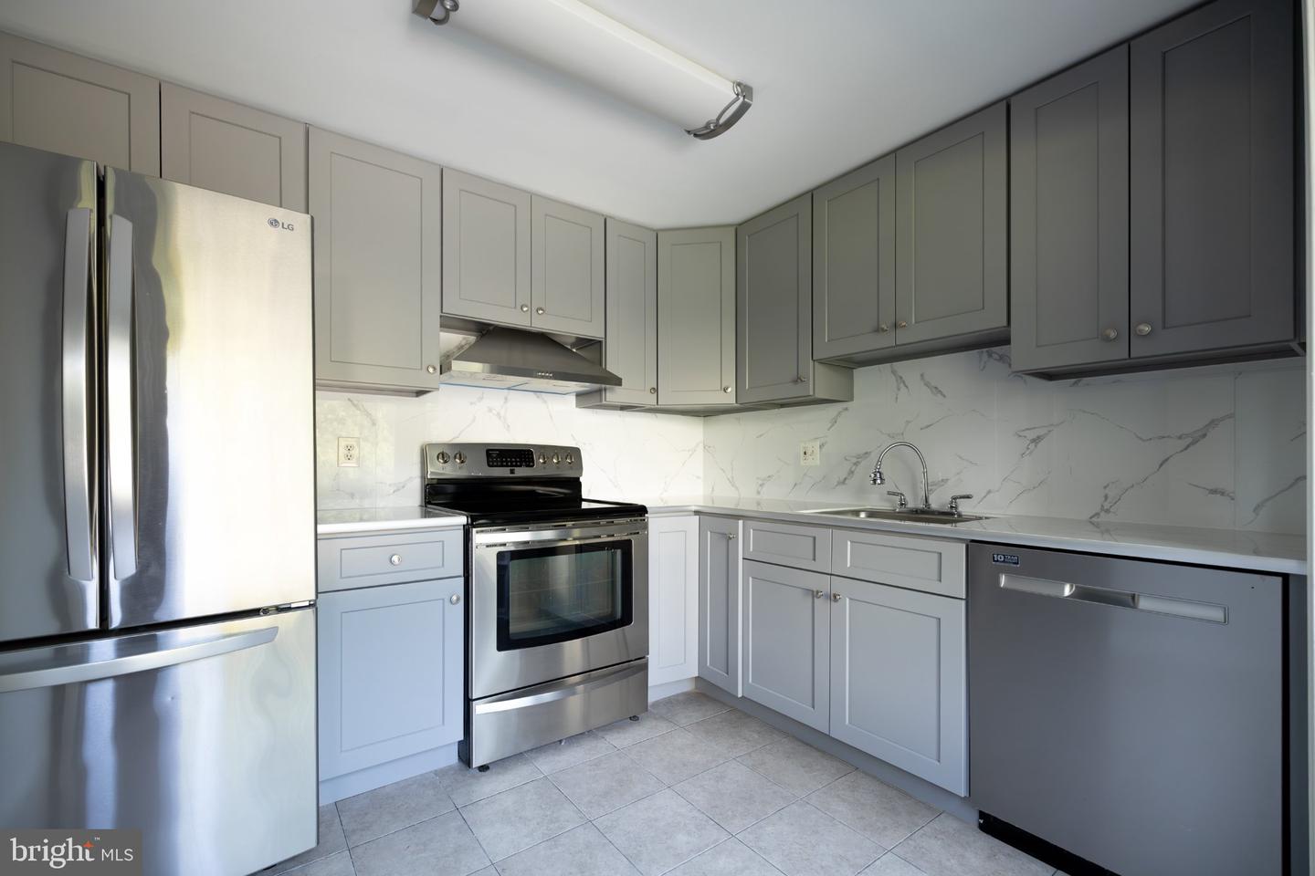 136 Sharpstead Lane, Gaithersburg, MD 20878 — photo 3