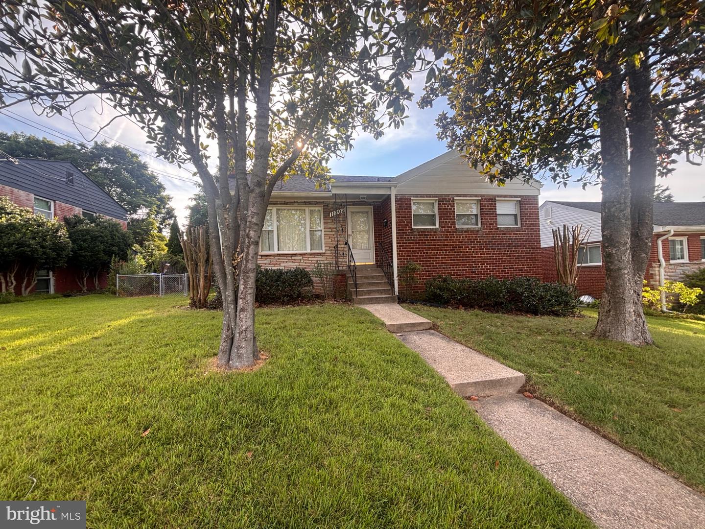 11203 Dodson Ln — photo