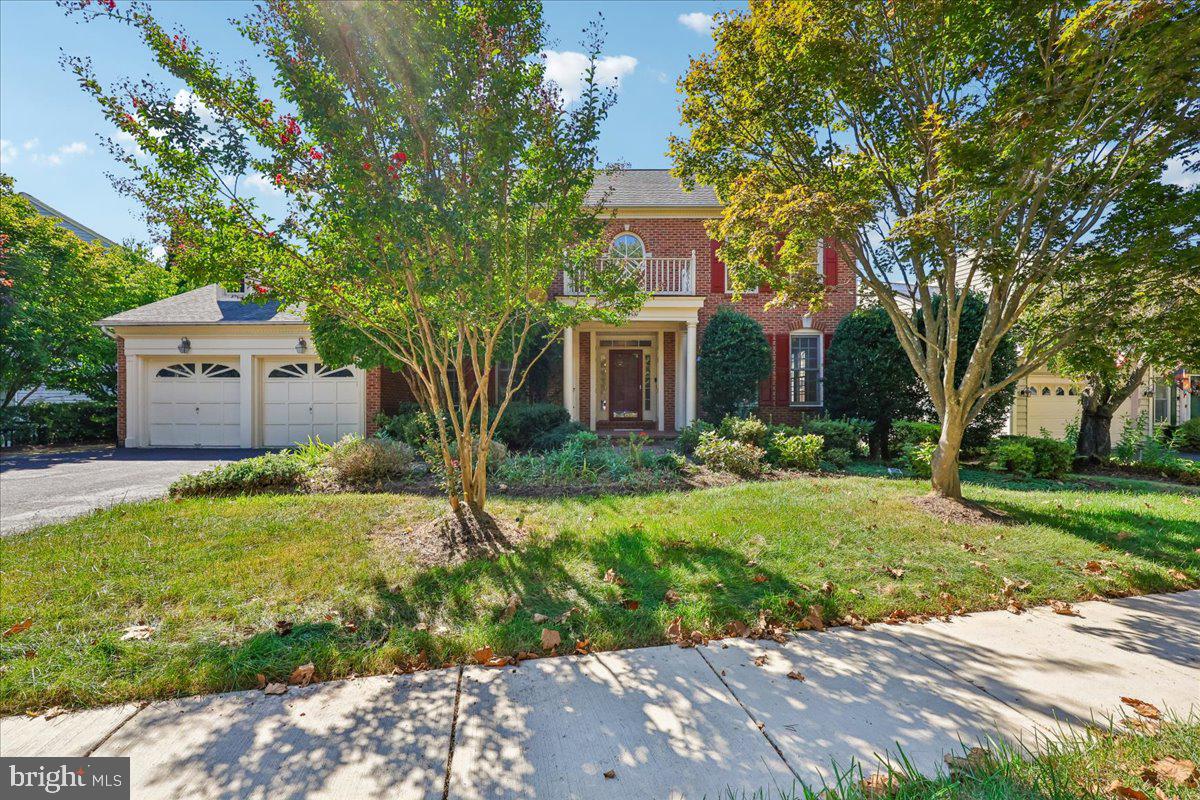 21400 Manor View Cir — photo