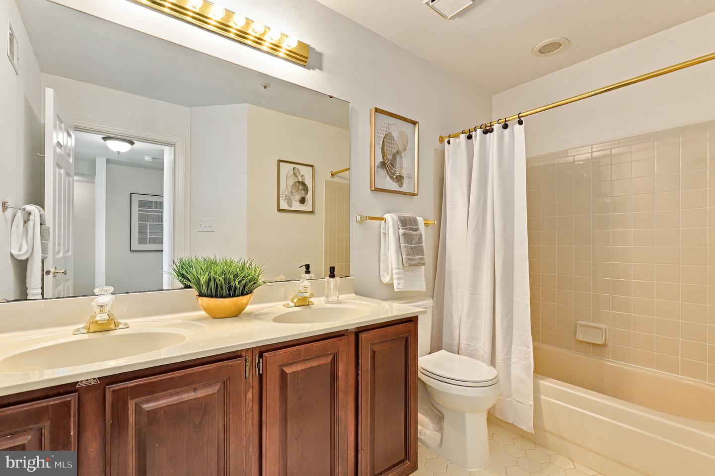 15712 Cherry Blossom Ln — photo
