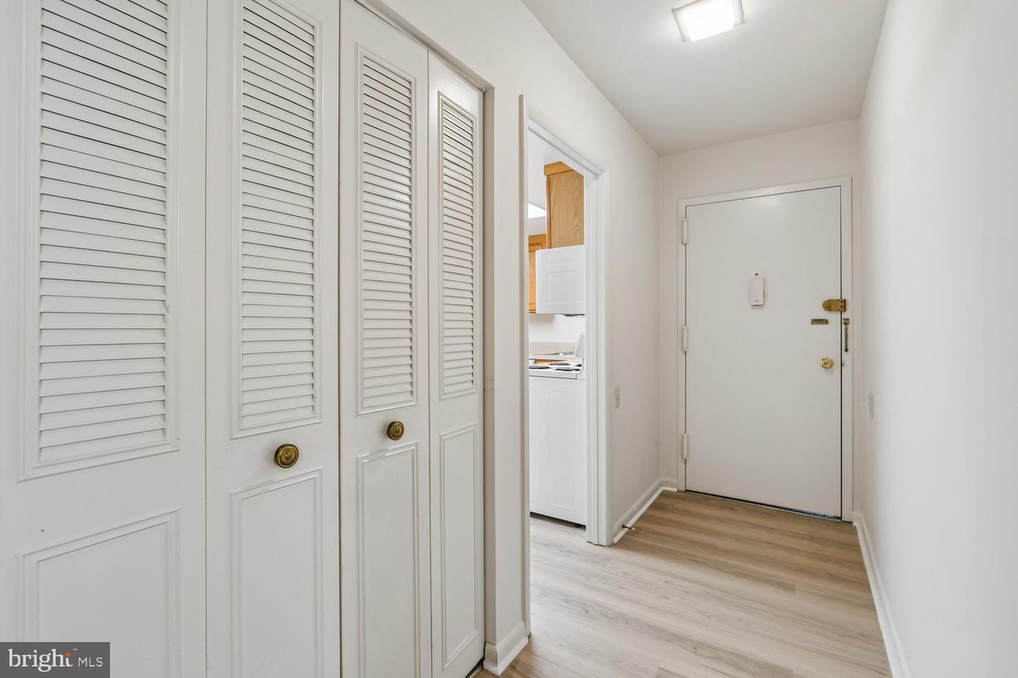 3374 Chiswick Ct #56-2C — photo