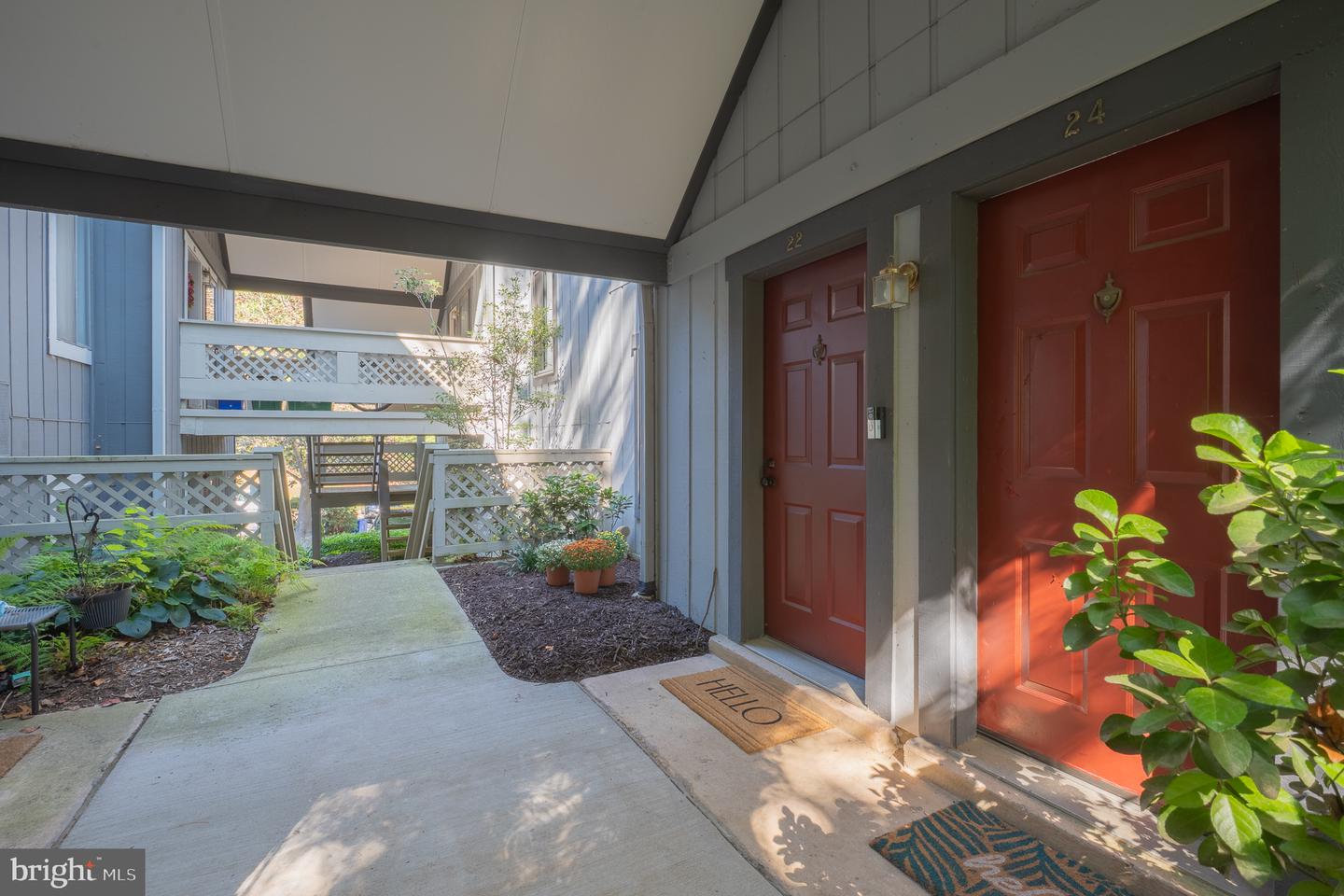 22 Windbrooke Cir #22 — photo
