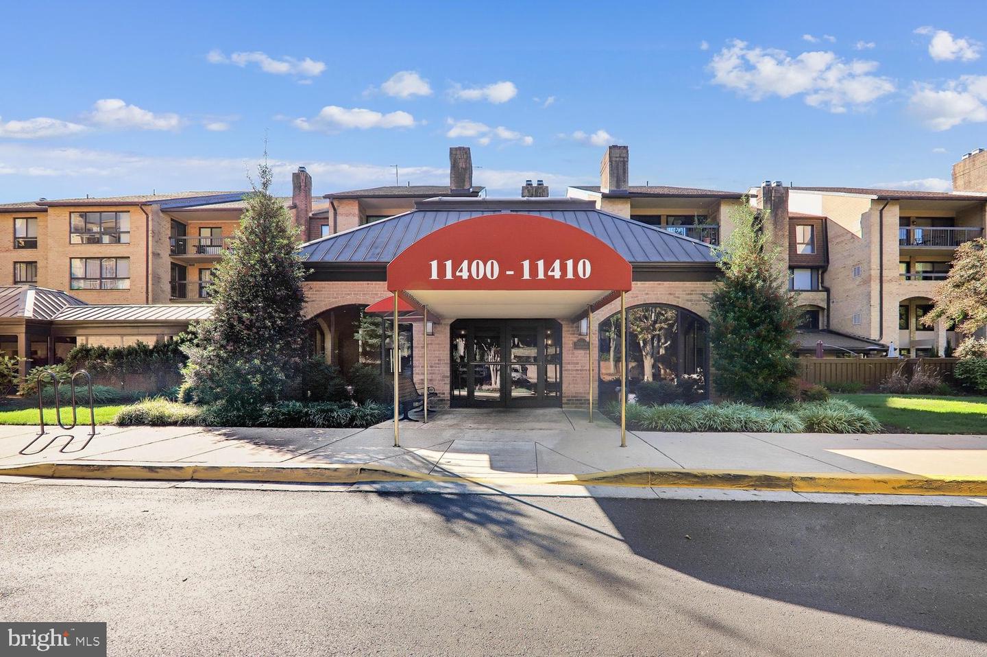 11400 Strand Dr #307 — photo