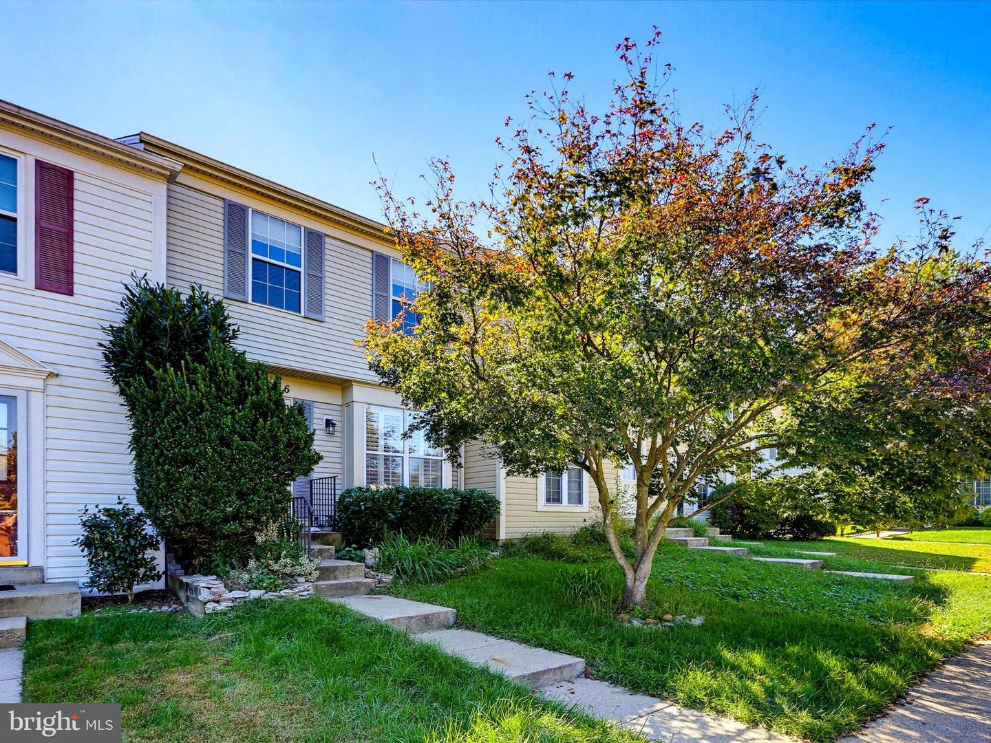 17736 Chipping Ct — photo