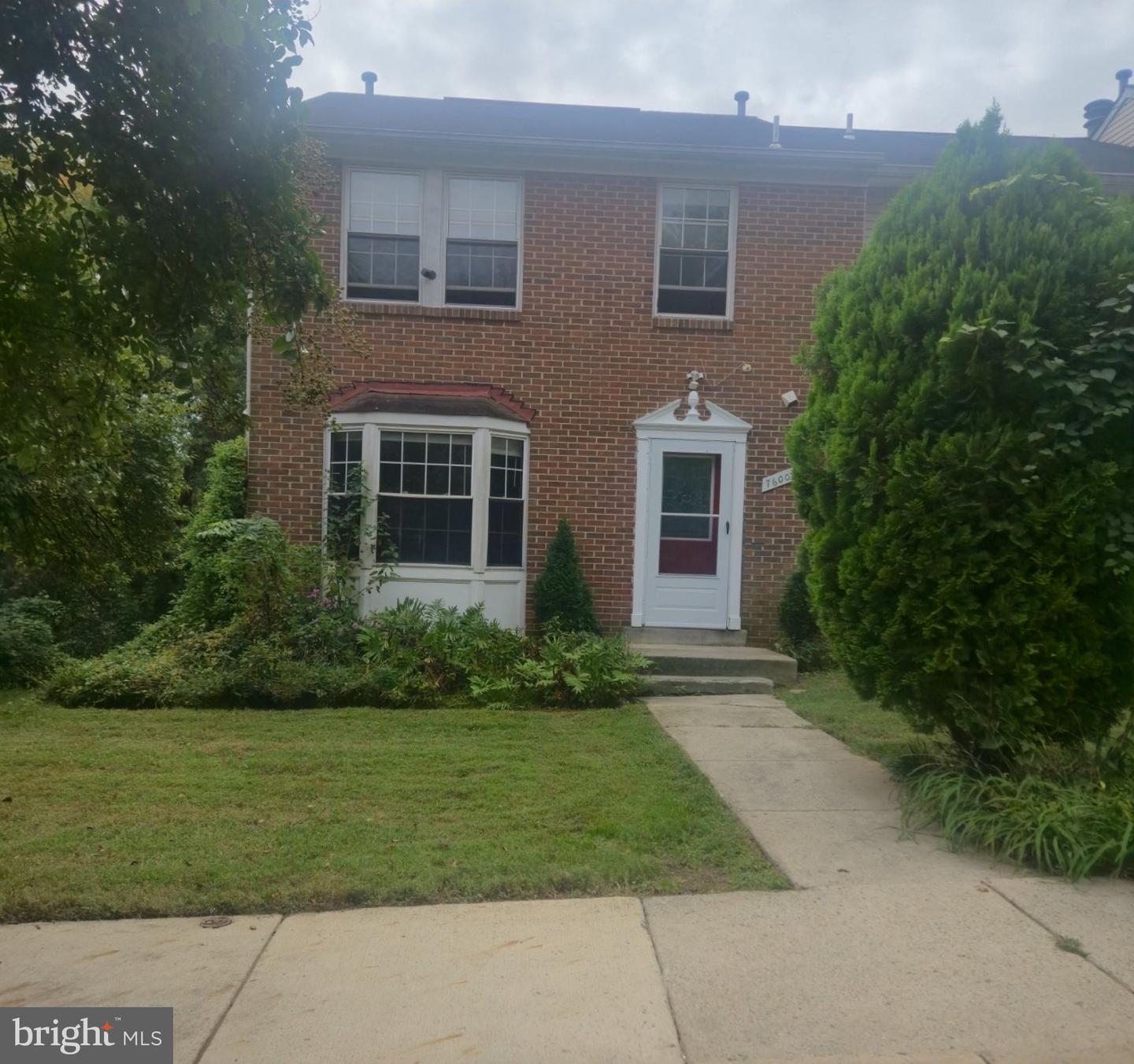7600 Moccasin Ln — photo