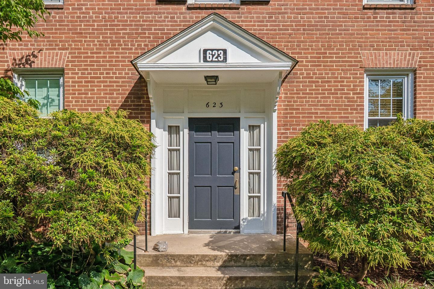 623 Azalea Dr #3 — photo